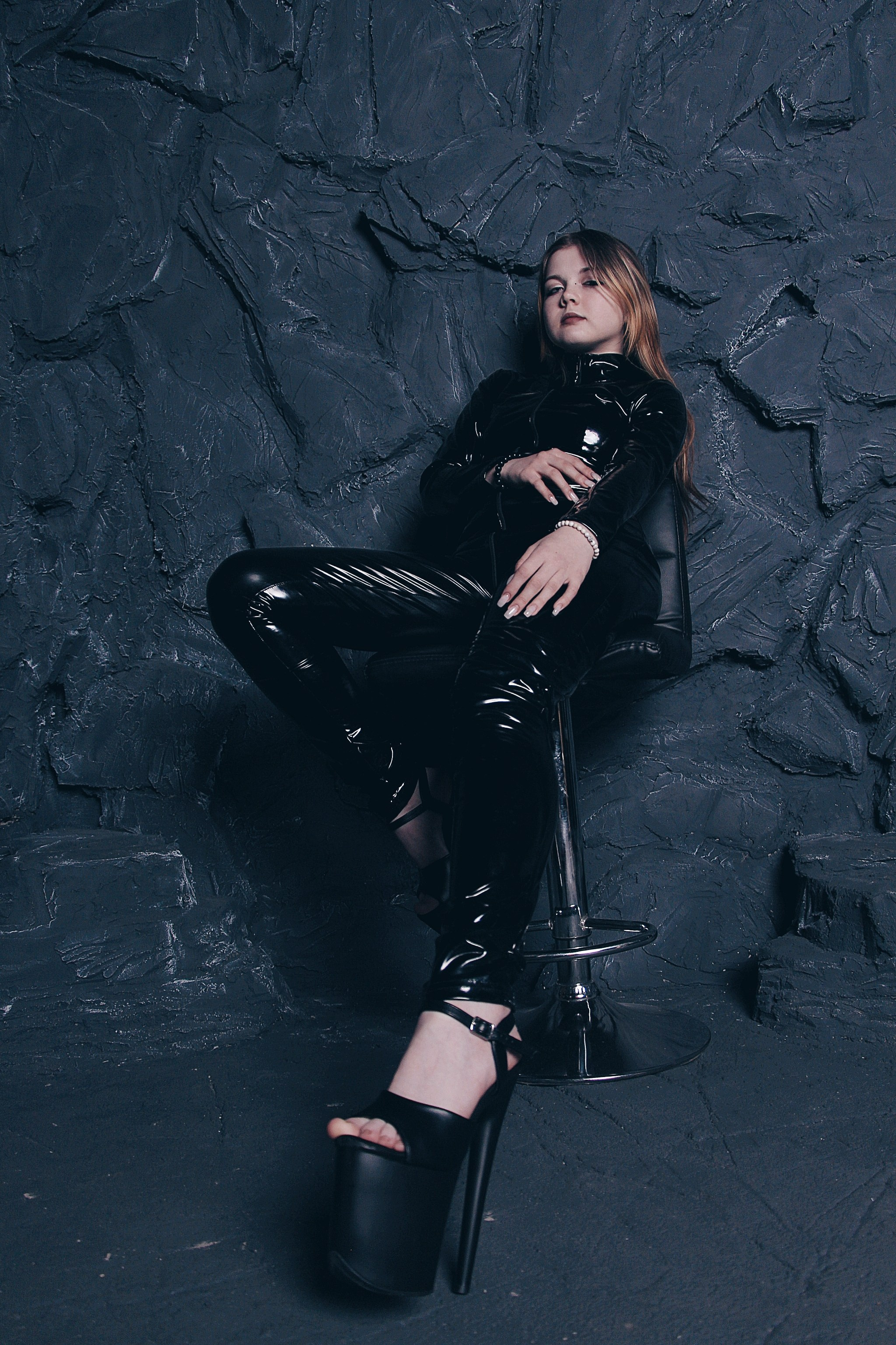 Виктория в в черном…. Творческая, семейная Фотосъемка ДоброДарова Елена Омск