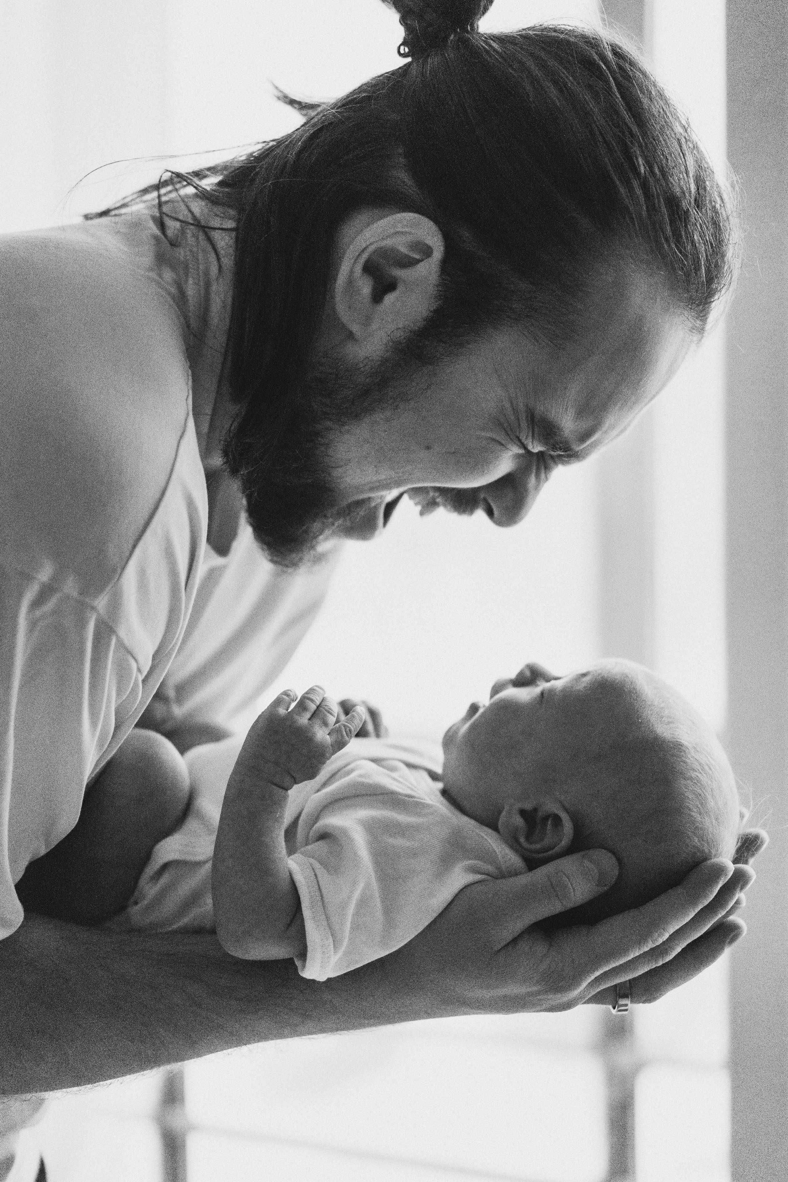 Малютка Аглая с родителями. Семейный и детский фотограф и видеограф в Москве, Серпухове и Тарусе Валерия Сорокина