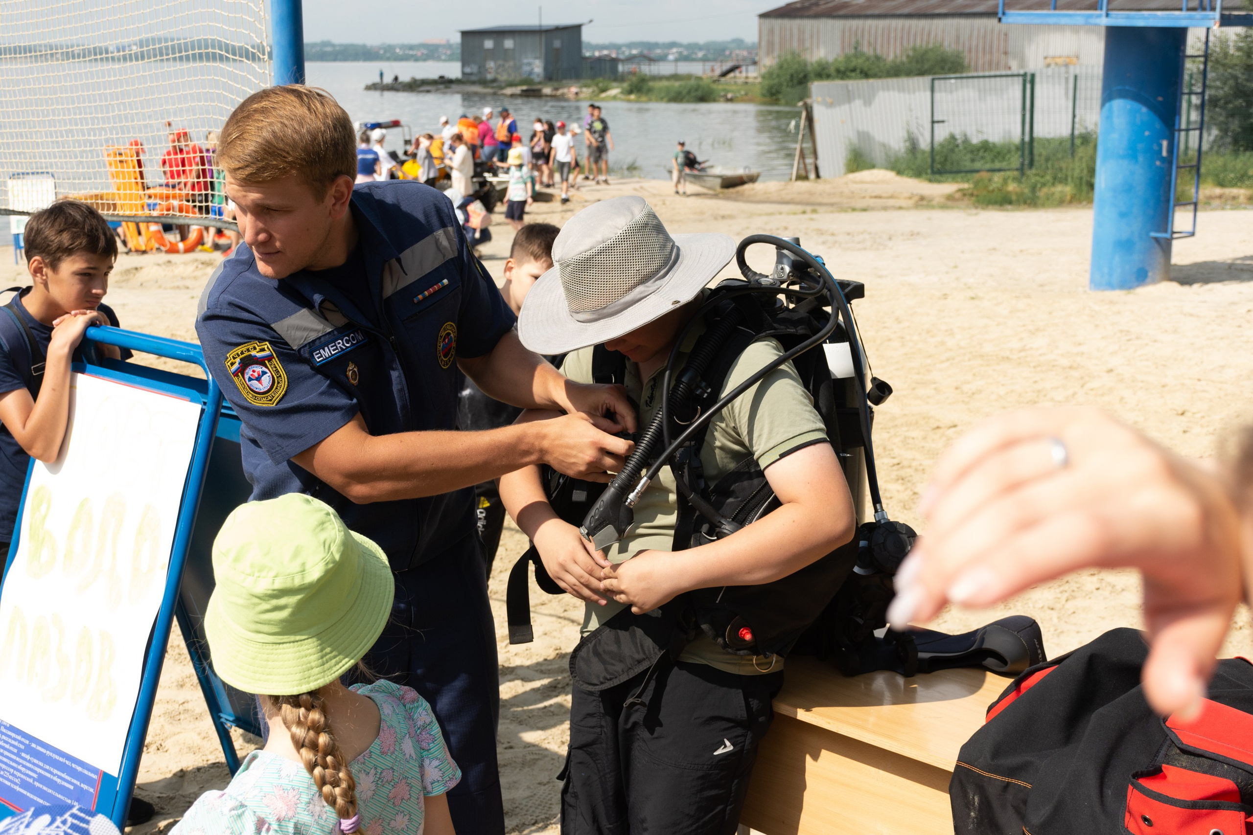 Урок по безопасности на воде (полный альбом). Фотограф Максим Буряк