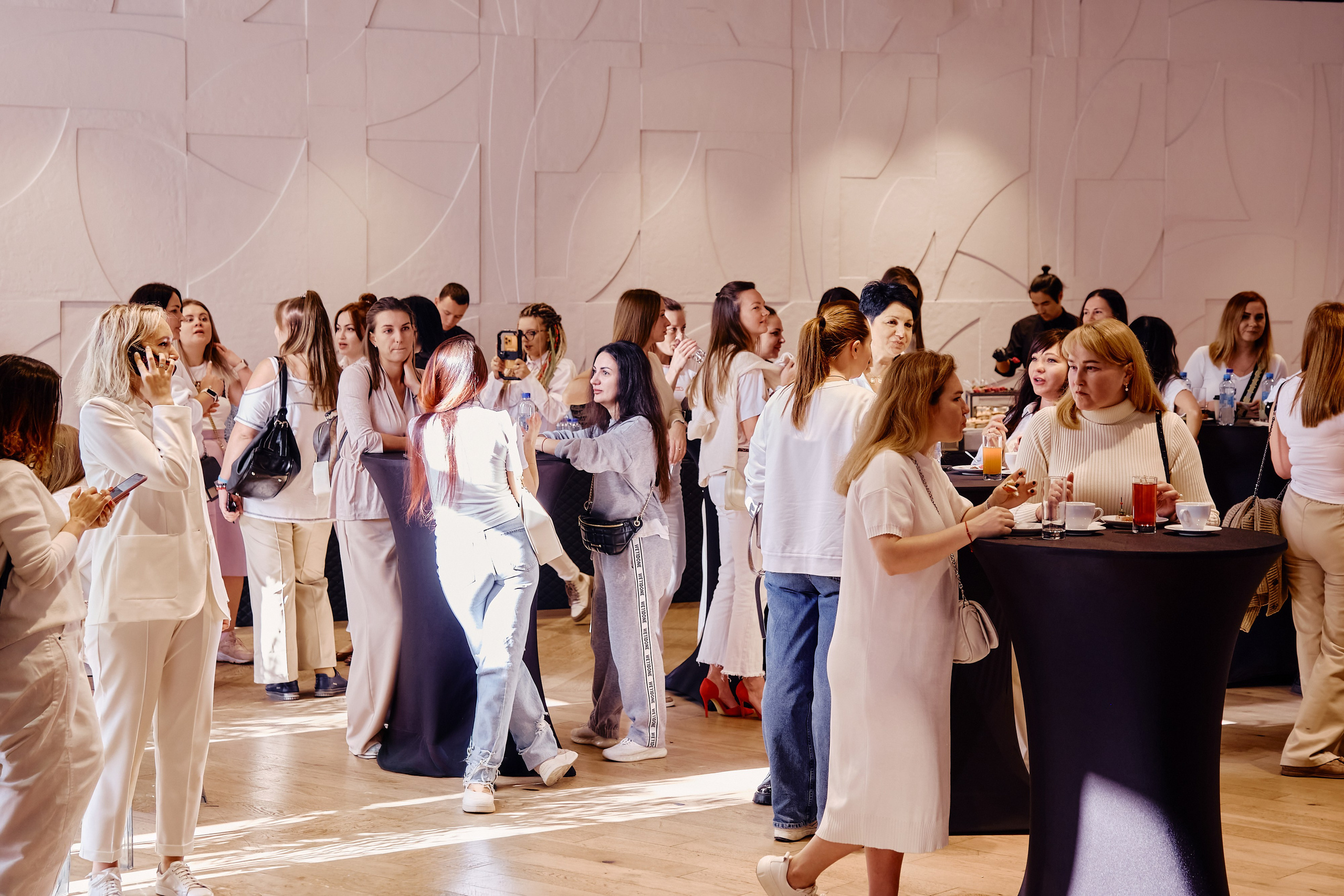 Свадхистана Обмен энергией. Репортажный фотограф Анастасия Ащепкова