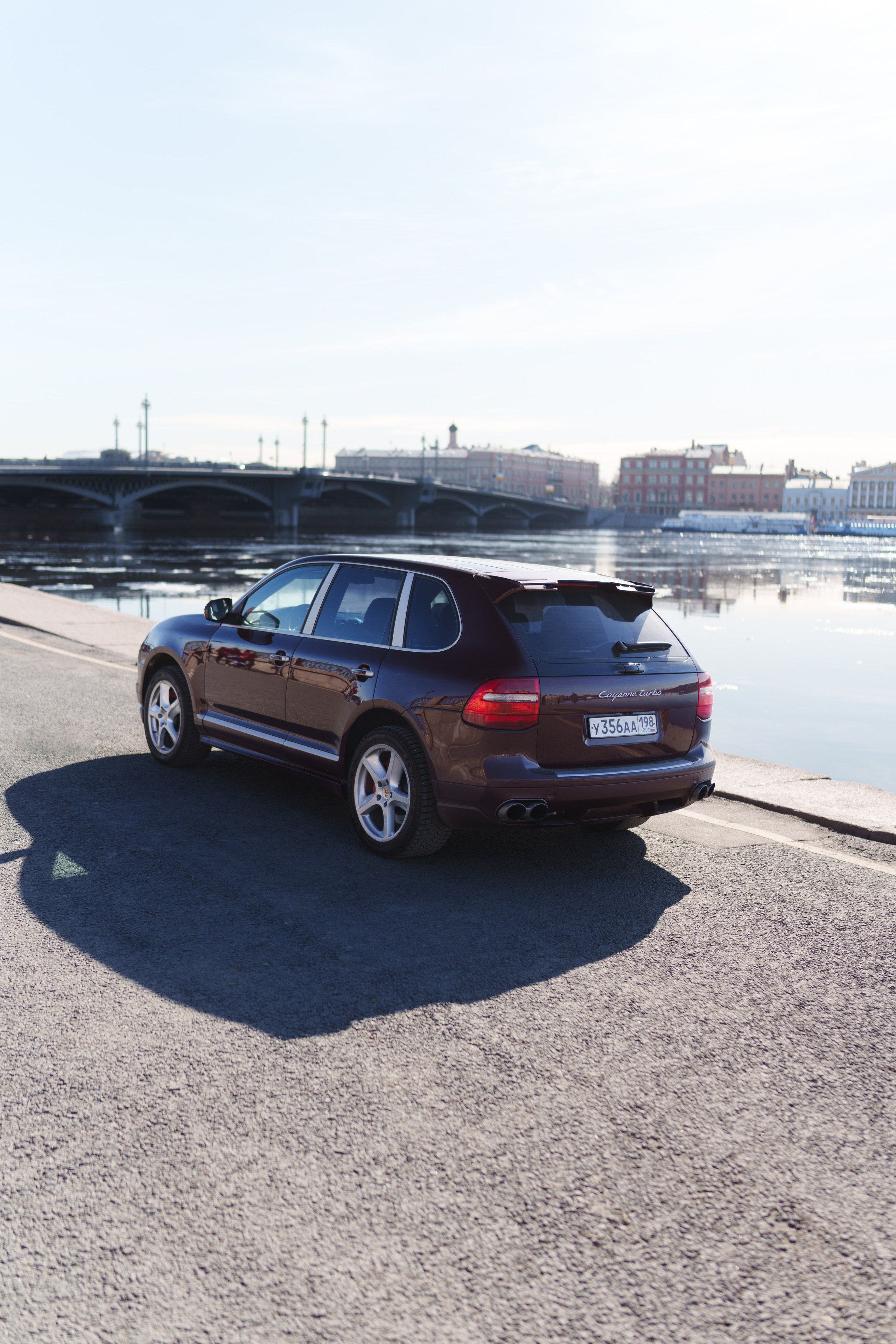 Porsche cayenne. Фотограф в СПБ Алмаз Камаев