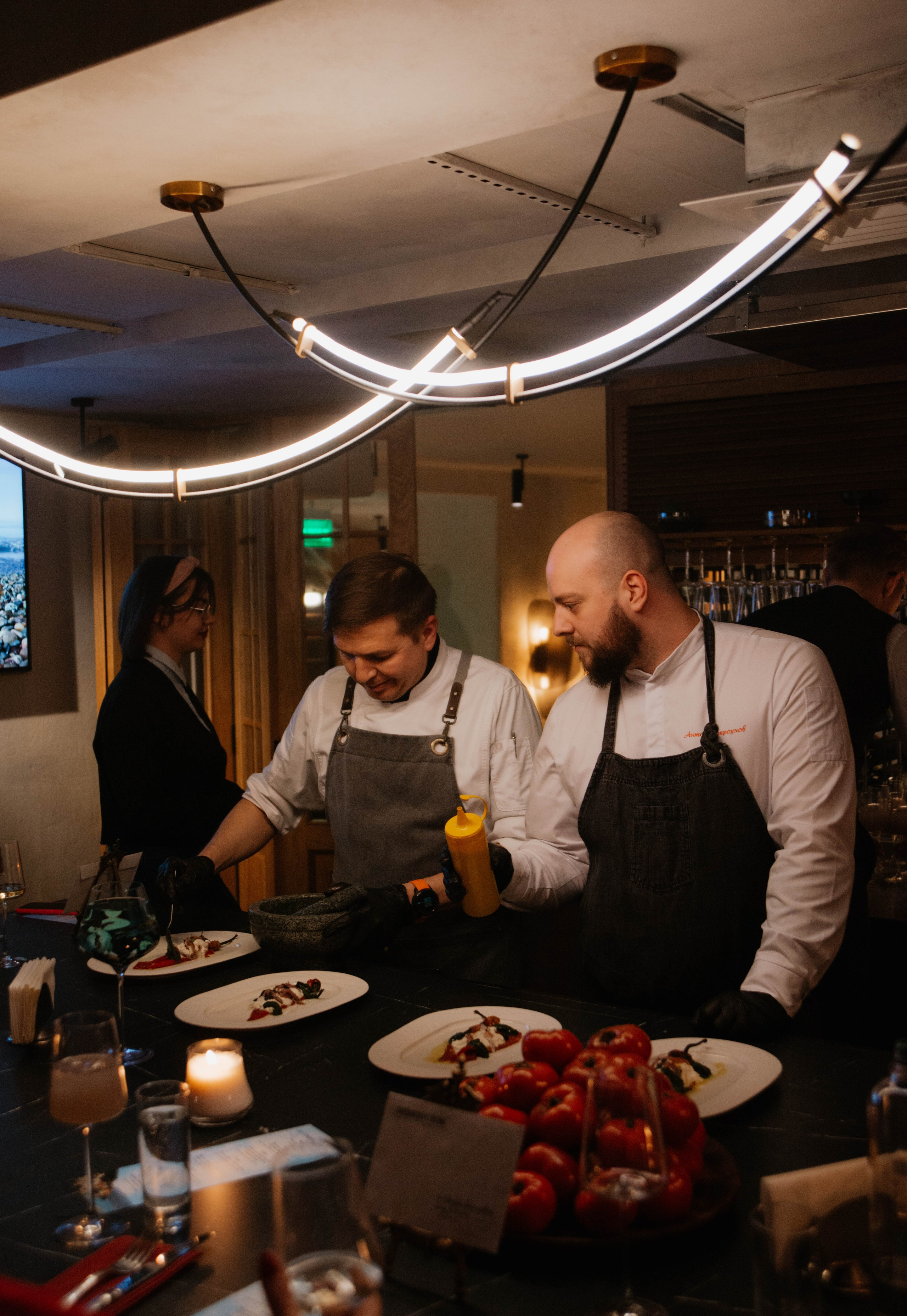 Шеф-тейбл в ресторане Ливингстон. Ксения Glossa. Портретный и репортажный фотограф в Самаре