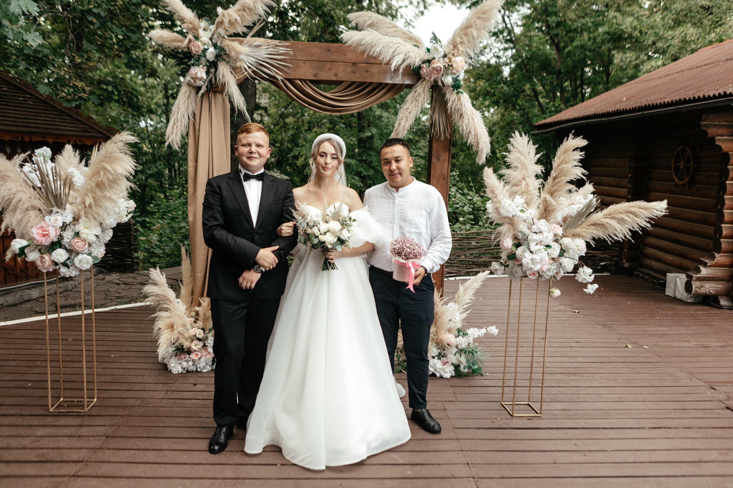 Свадебный фотограф Уфа — Руслан ГабдлисламовЖивые эмоции, красивые кадры, воспоминания на всю жизнь.Работаю по всей Республике Башкортоста. Свадебный фотограф Уфа Руслан Габдлисламов