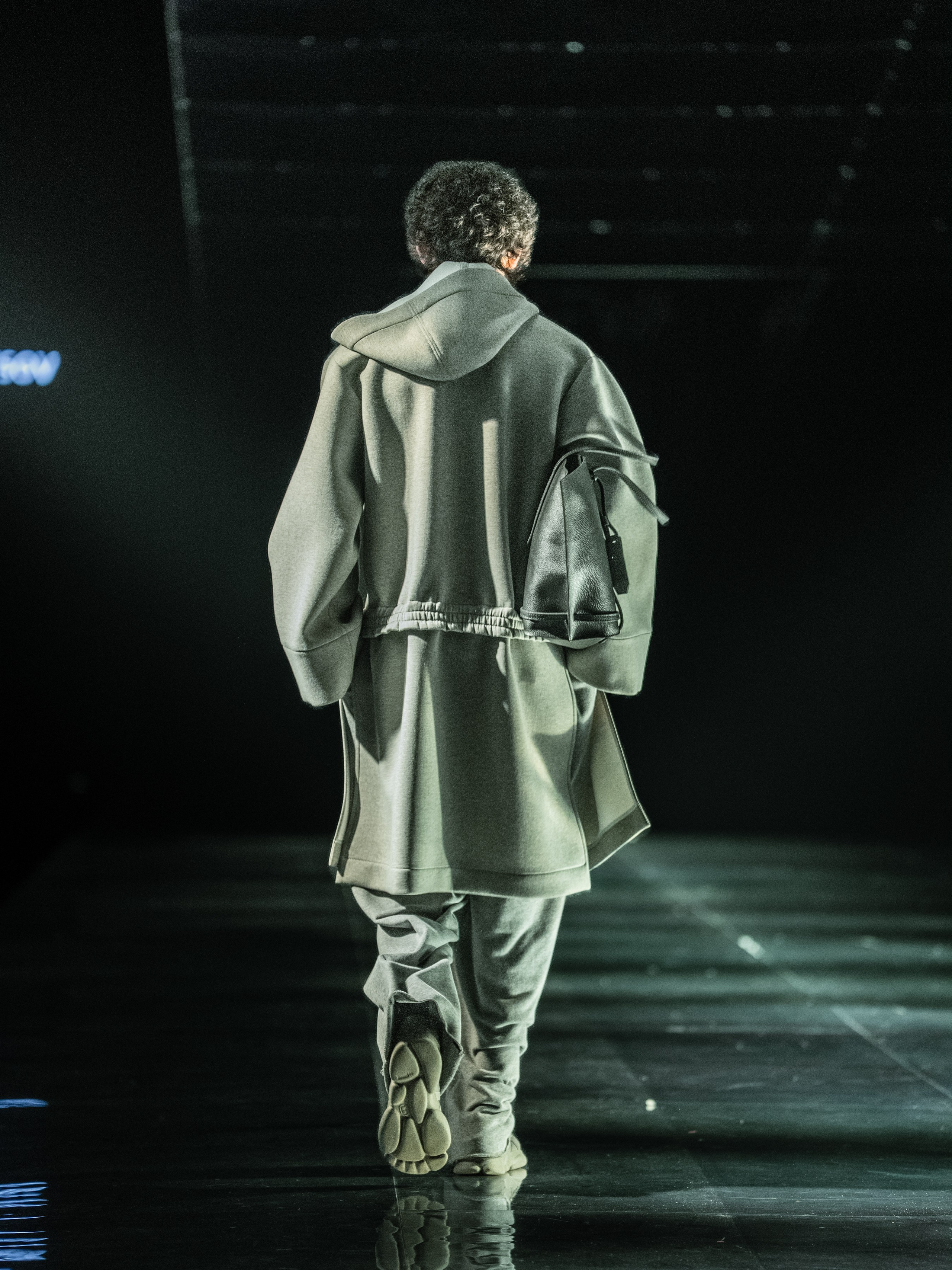 Visa Fashion Week Almaty Pre-Fall 2026 April Leonid Zherebtsov. Сайт Алматинского НЮ АРТ, будуар и фэшн фотографа Дениса Карпенко