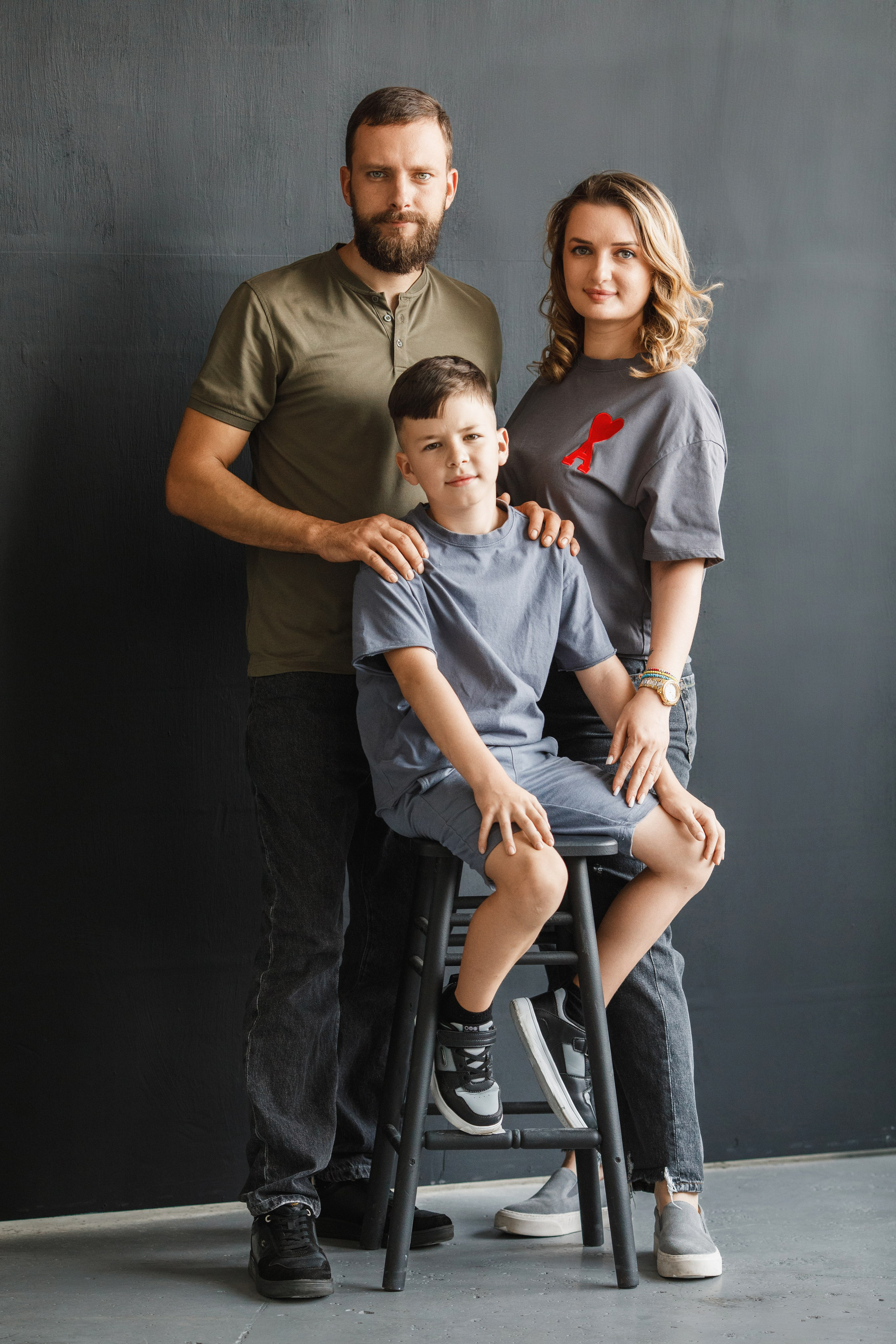 Семейная фотосессия с бенто-тортом. Фотограф во Владикавказе Юрий Геворгизов