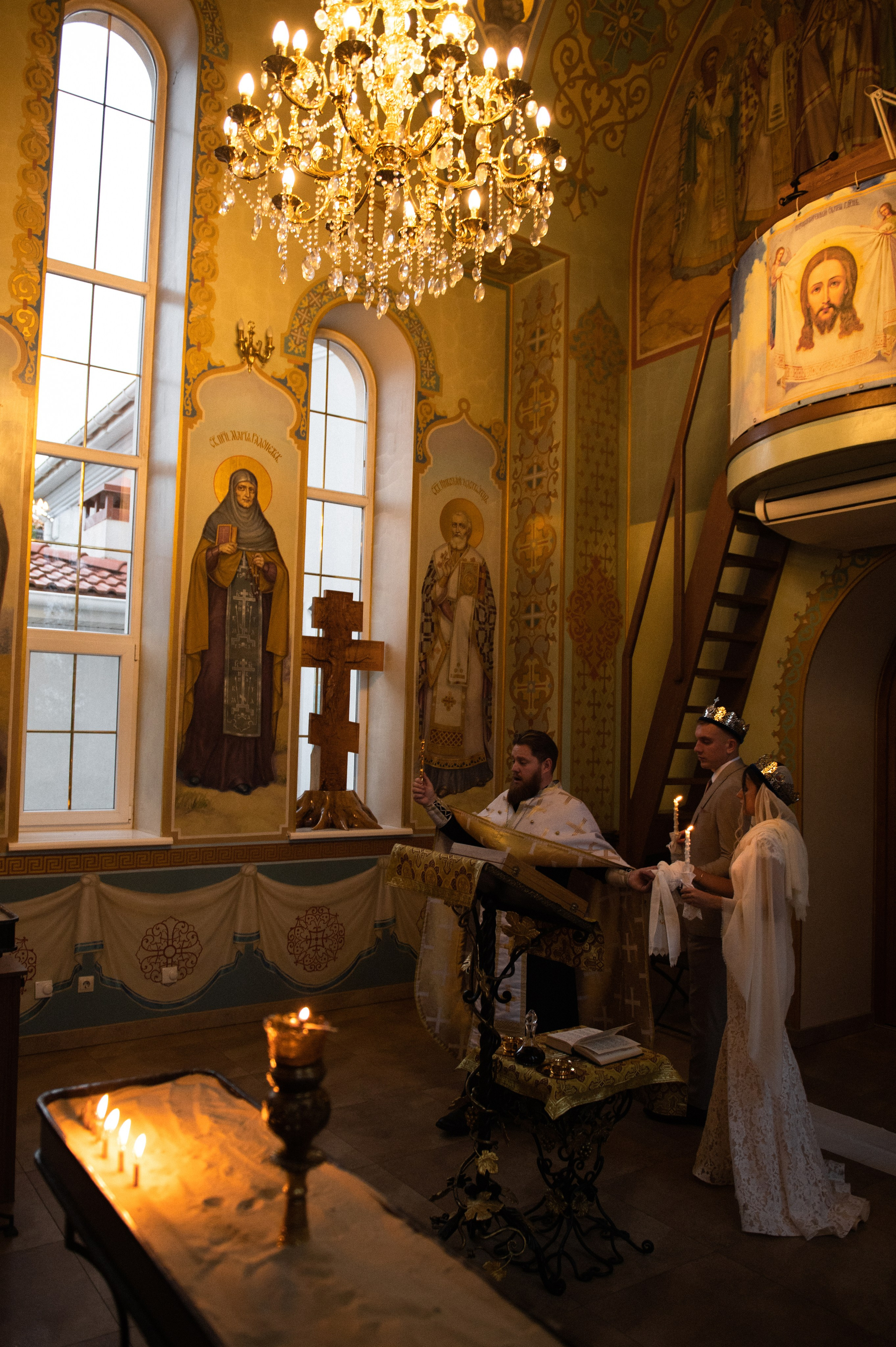 Влад и Лиза.Храм святого апостола Андрея Первозванного. Свадебный, женский, семейный фотограф в Севастополе Юлия Мошенко