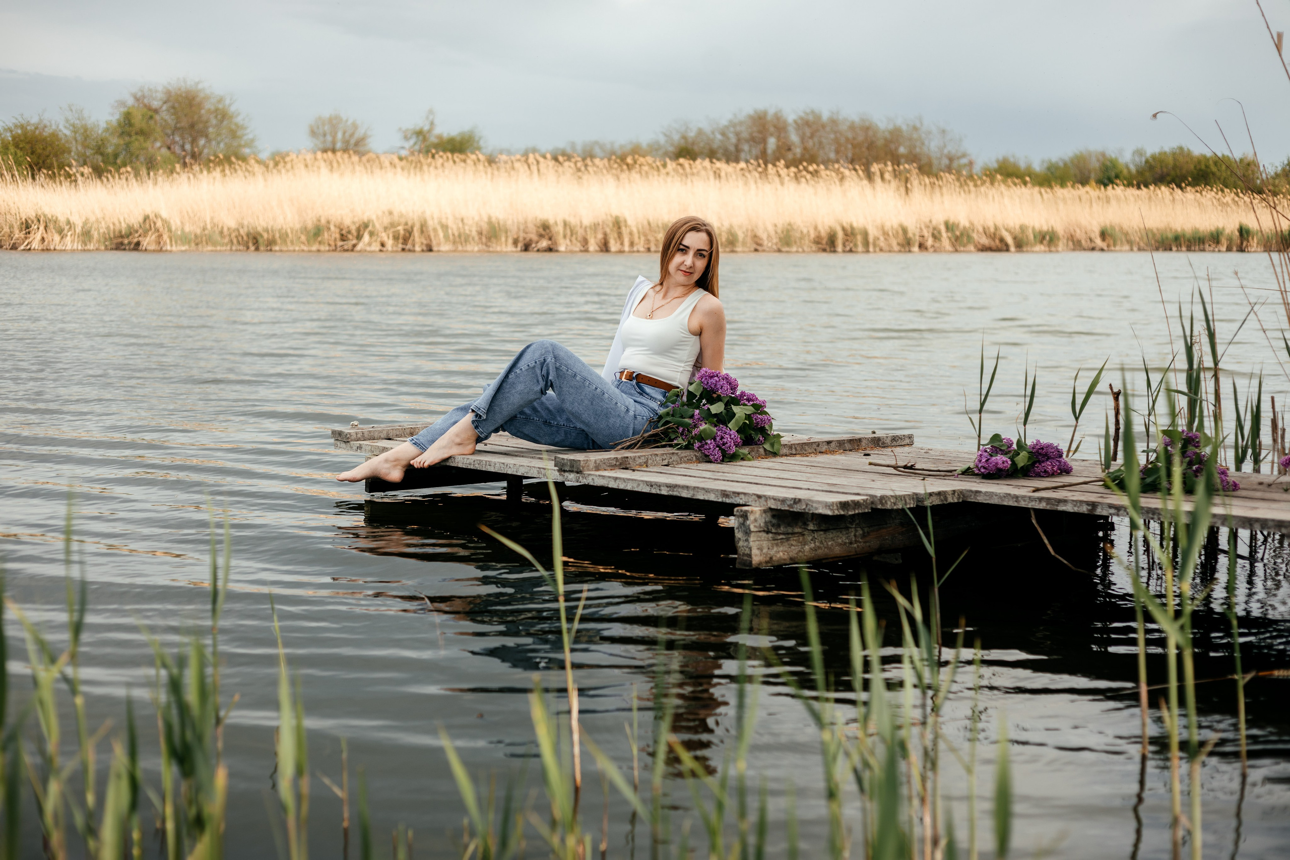 Женская фотосессия на природе с сиренью. Свадебный и семейный фотограф в Краснодарском крае Мария Данилкина