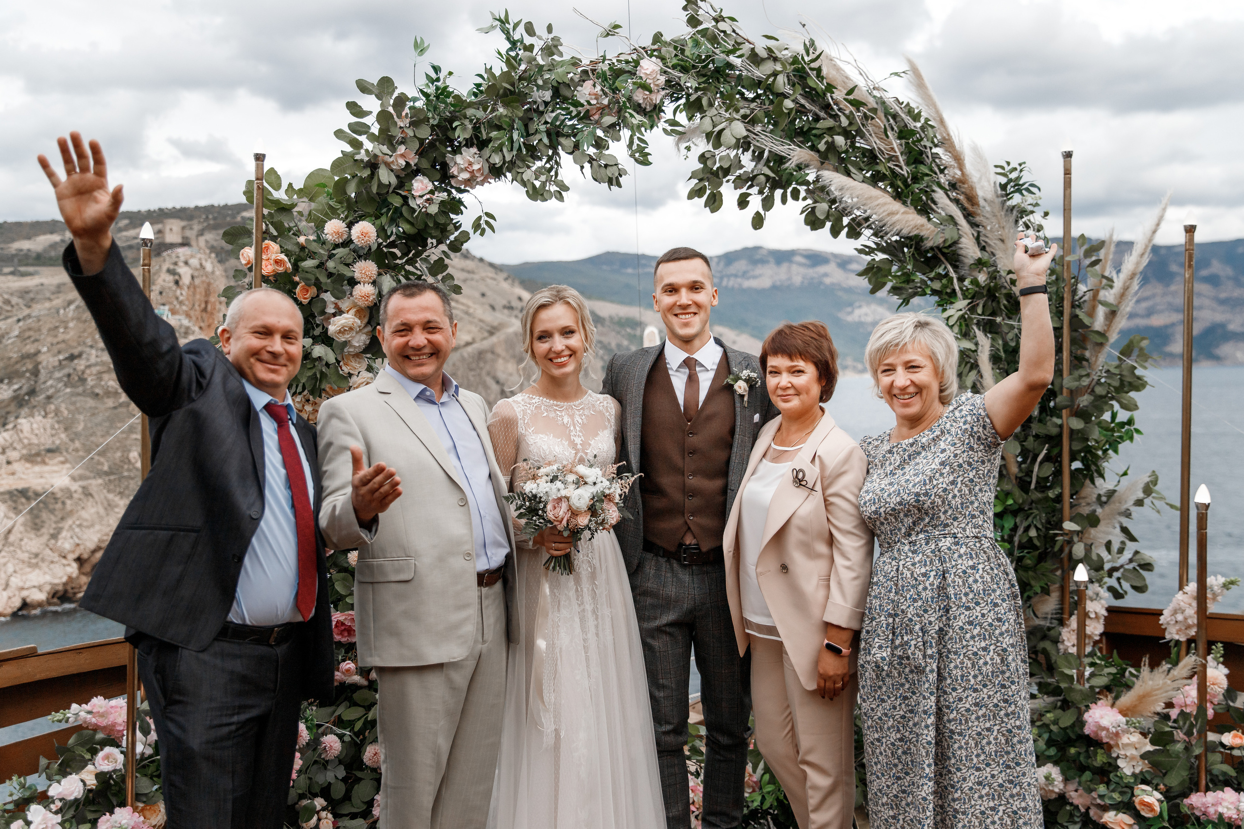 Анонс свадьбы Романа и Алены. Свадебный фотограф в Крыму и Севастополе Ольга Баскакова