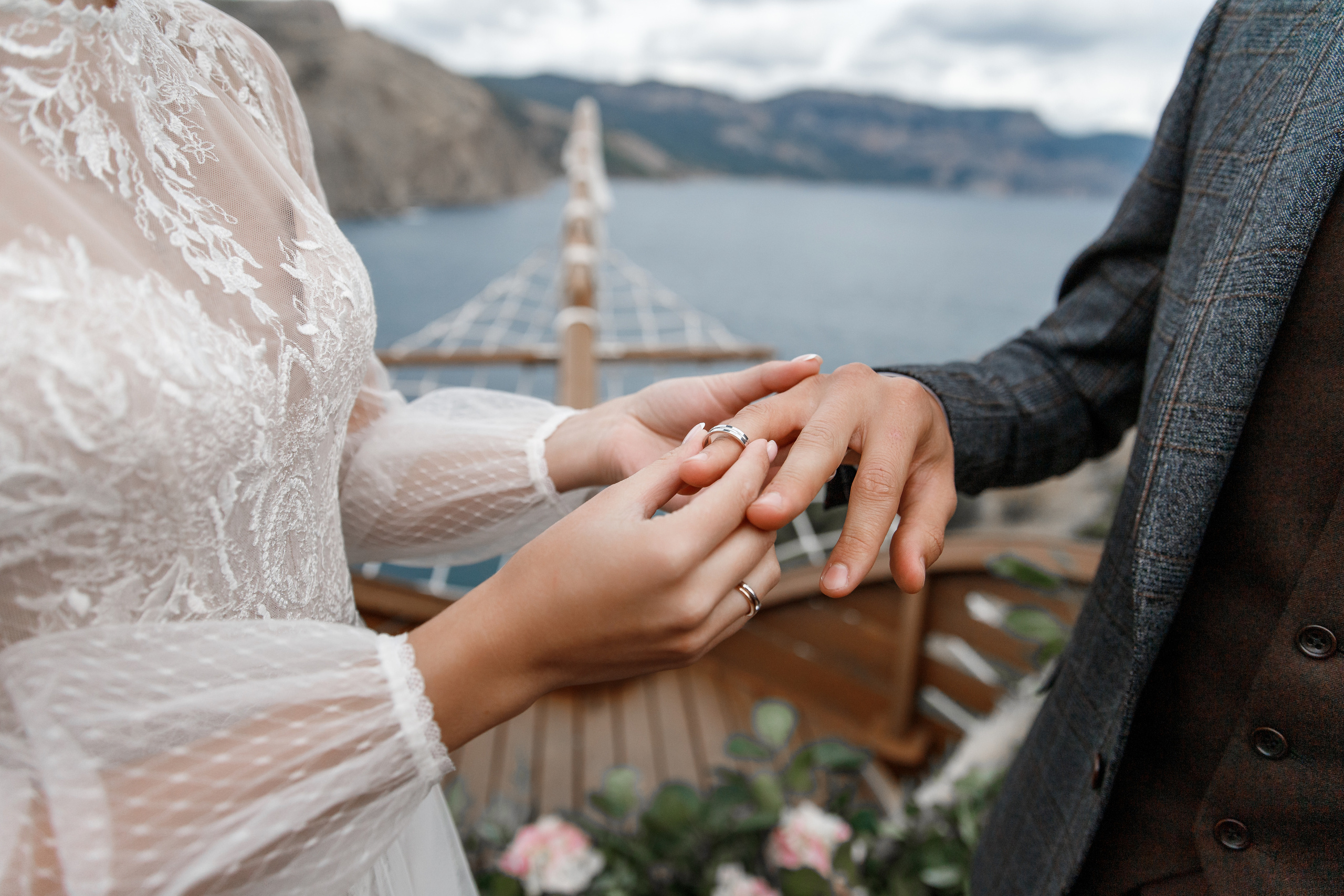 Анонс свадьбы Романа и Алены. Свадебный фотограф в Крыму и Севастополе Ольга Баскакова