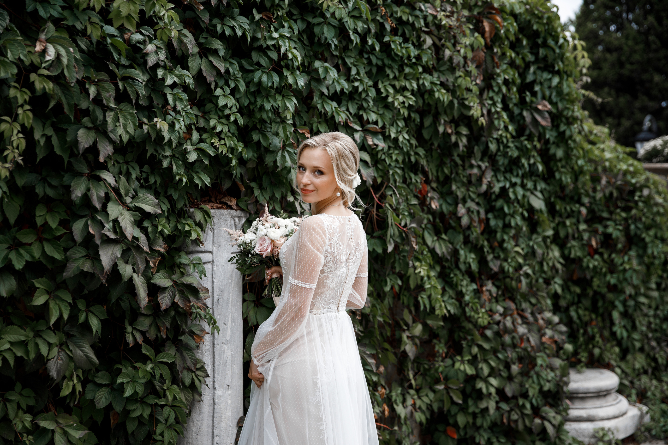 Анонс свадьбы Романа и Алены. Свадебный фотограф в Крыму и Севастополе Ольга Баскакова