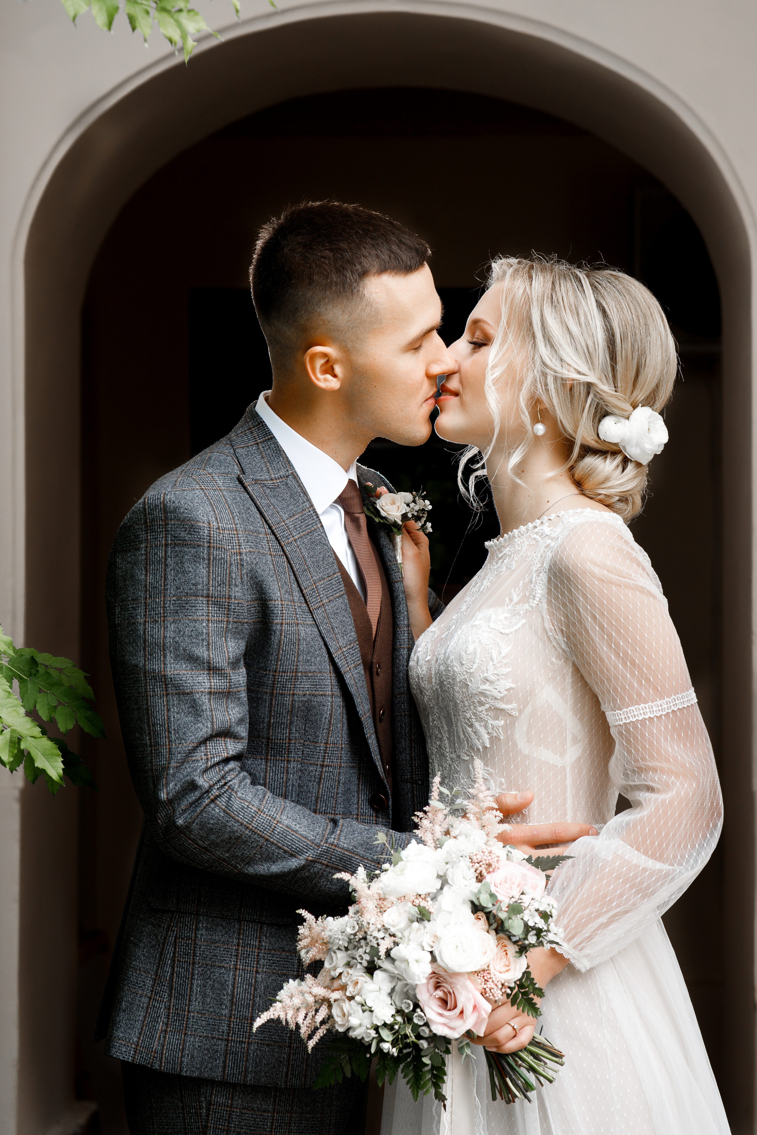 Анонс свадьбы Романа и Алены. Свадебный фотограф в Крыму и Севастополе Ольга Баскакова