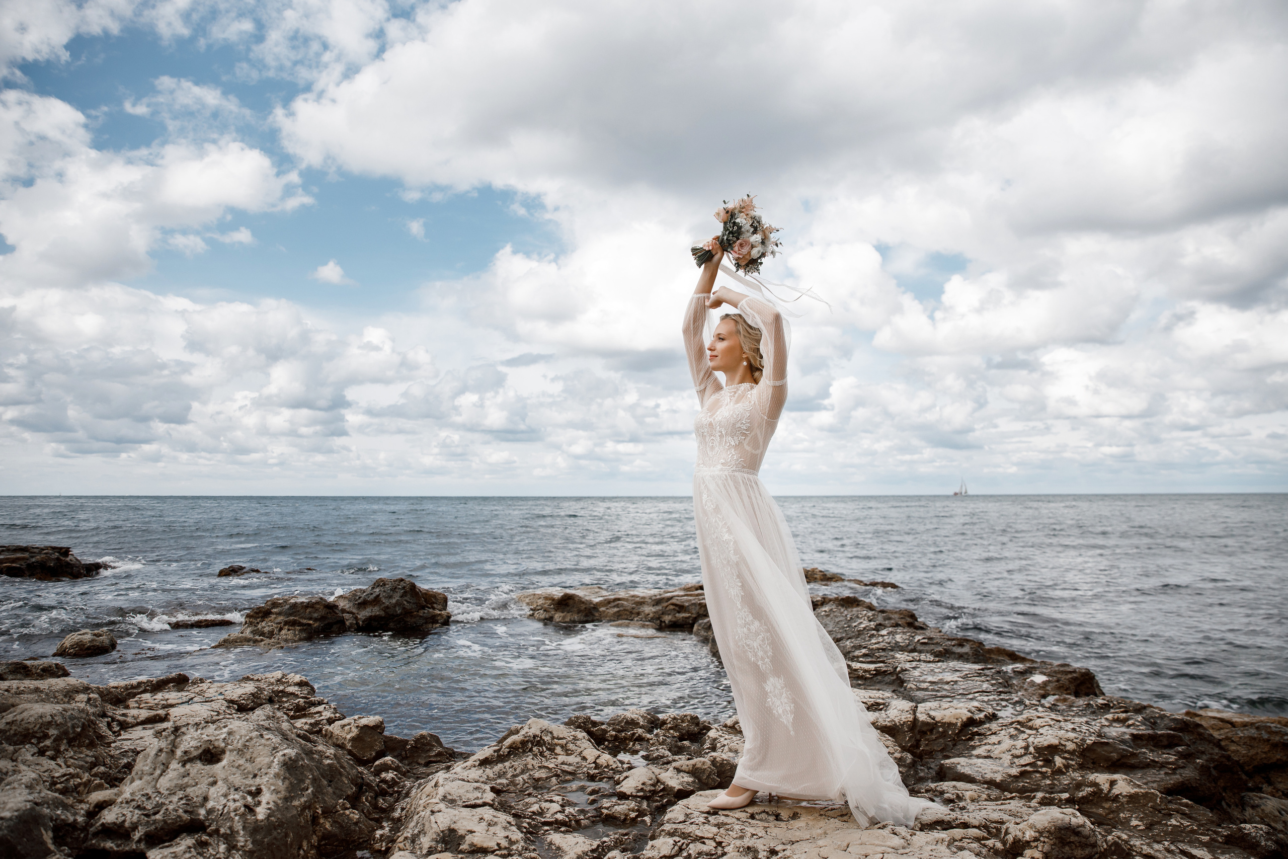 Анонс свадьбы Романа и Алены. Свадебный фотограф в Крыму и Севастополе Ольга Баскакова