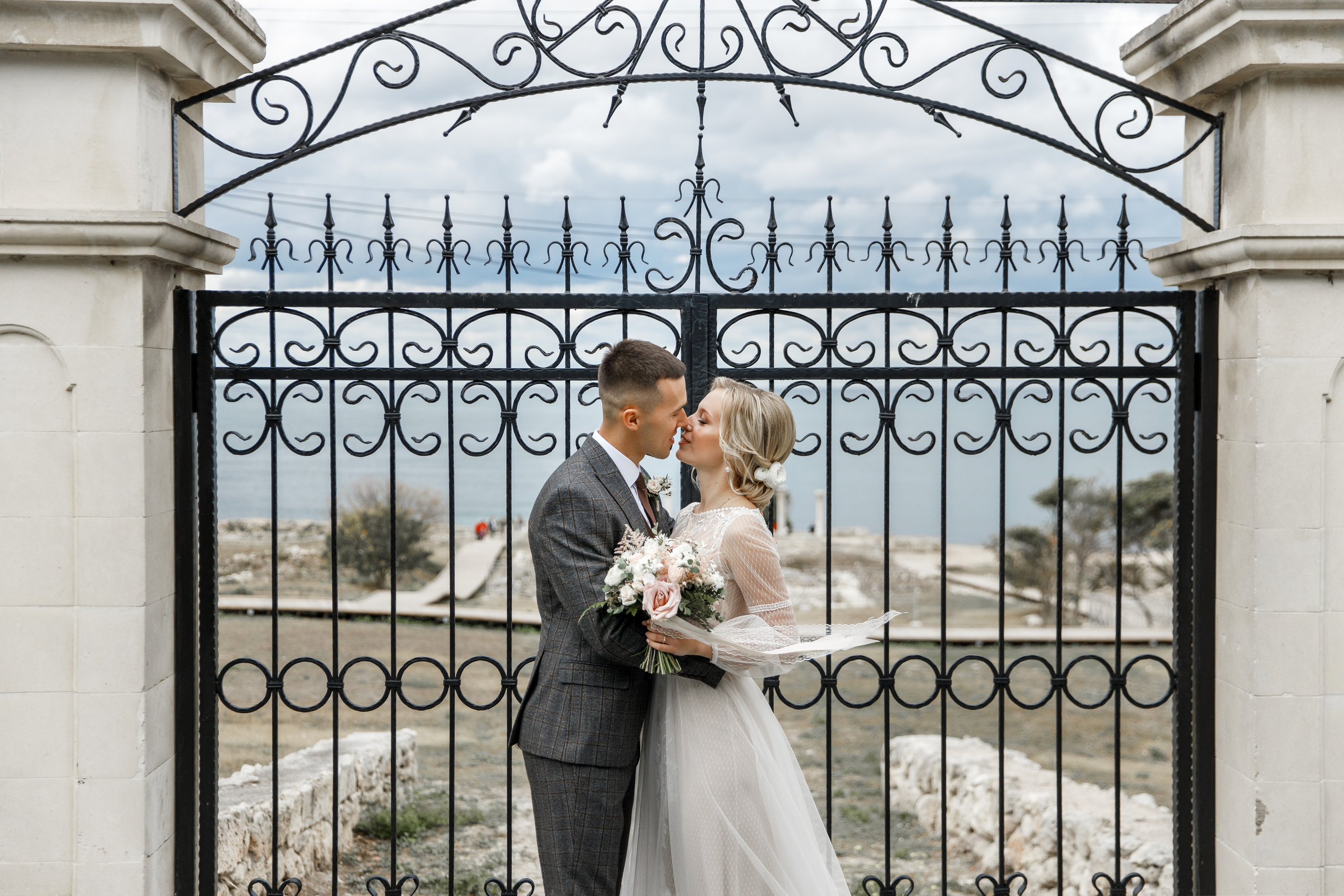 Анонс свадьбы Романа и Алены. Свадебный фотограф в Крыму и Севастополе Ольга Баскакова