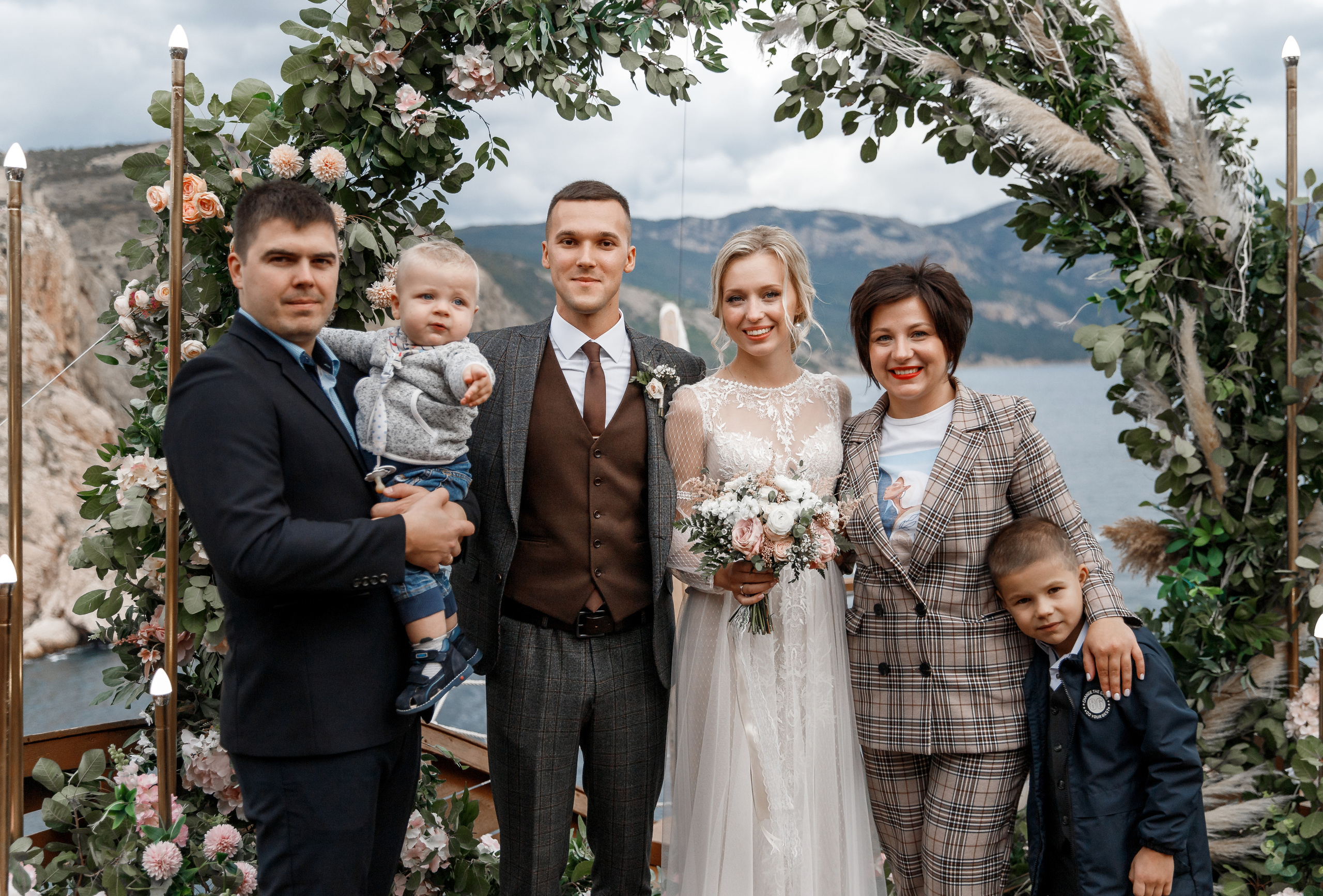 Анонс свадьбы Романа и Алены. Свадебный фотограф в Крыму и Севастополе Ольга Баскакова