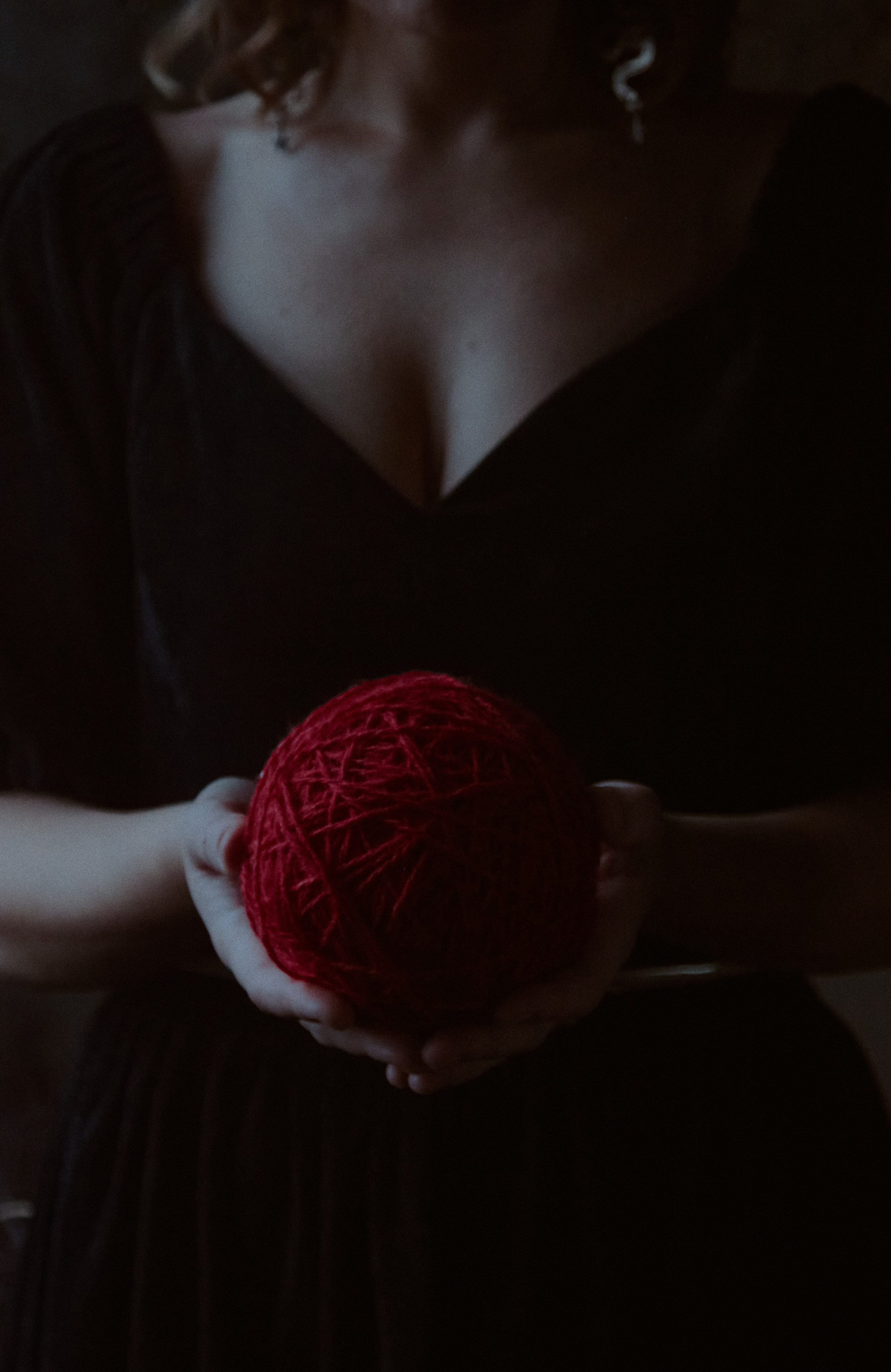 Тень. Фотограф лавстори Москва/МО Приятелева Ангелина