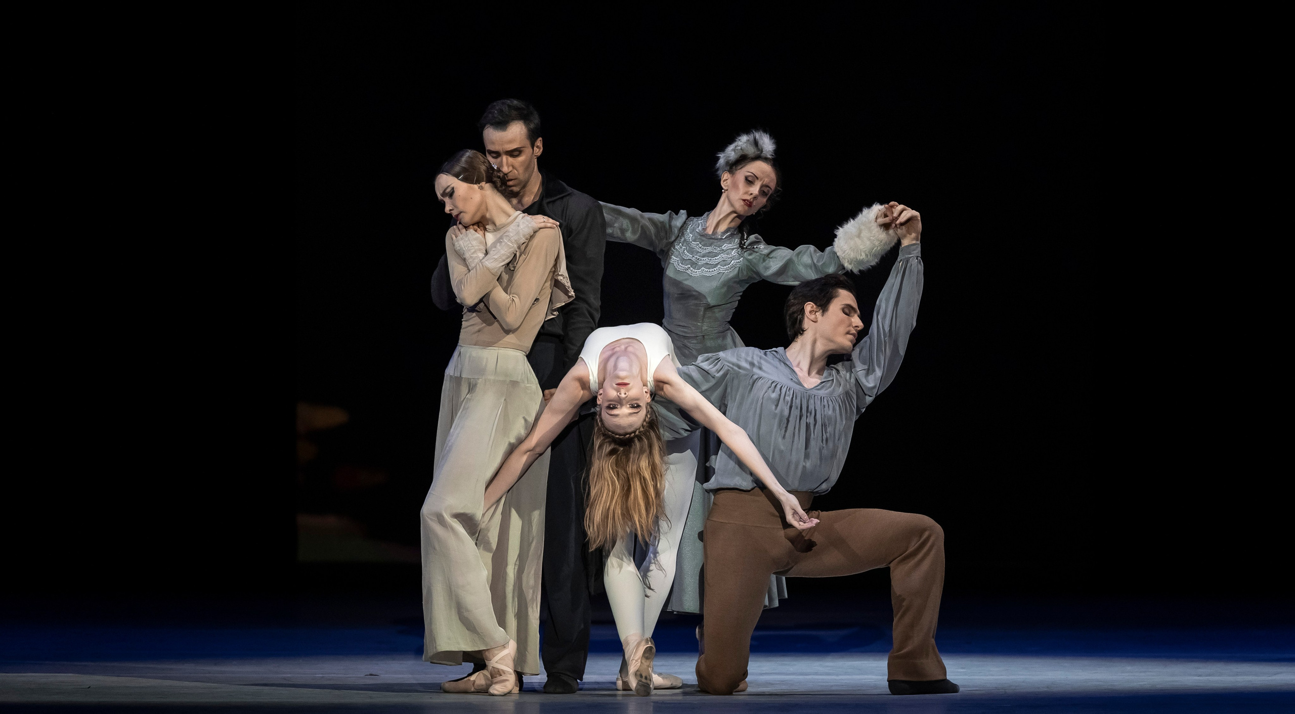 Петербургские сумерки. Балет Наталии Касаткиной и Владимира Василёва. Балетный фотограф Москва Майоров Николай