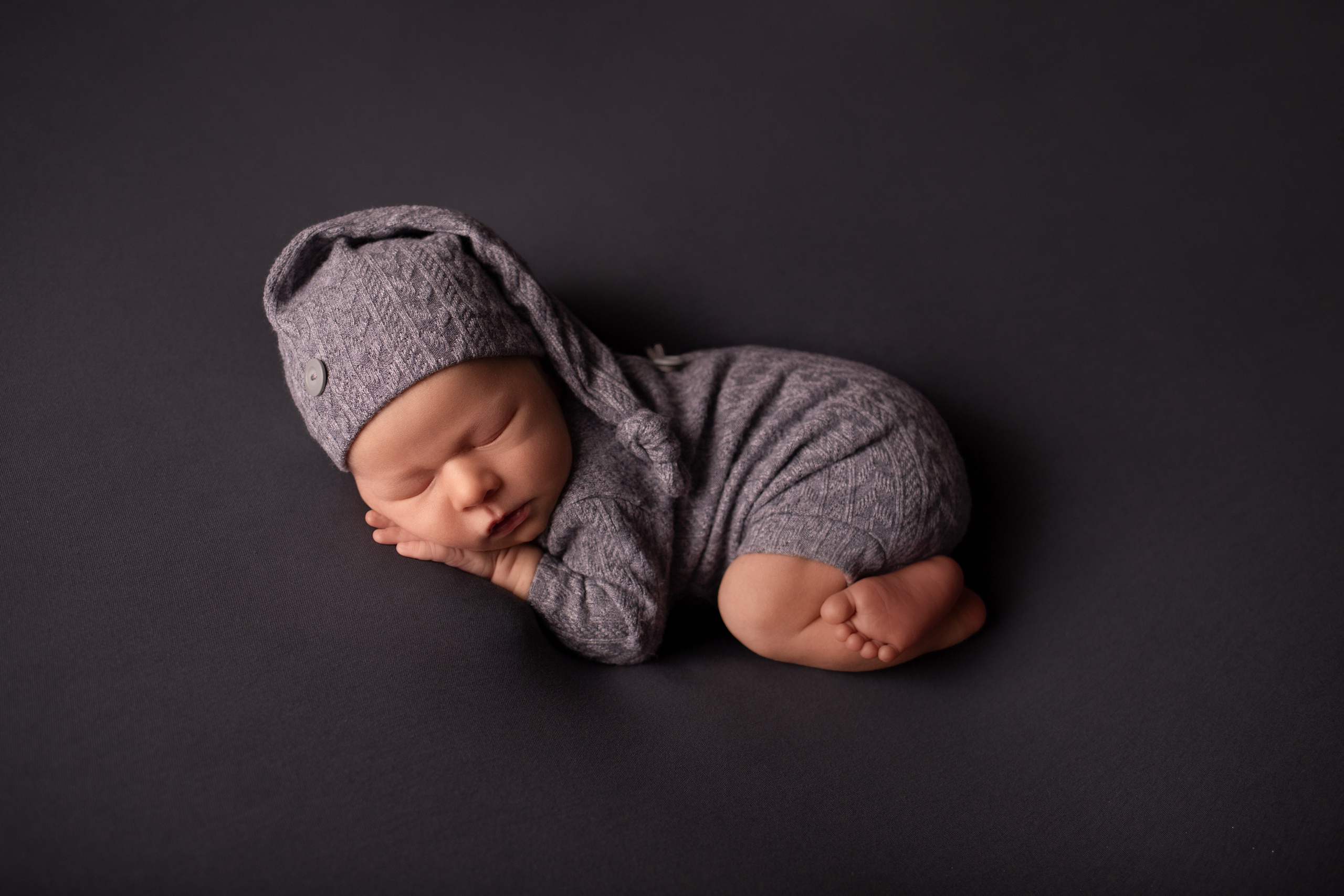 Мальчики. Фотограф новорождённых Волгоград Волжский Дарья Рыскаль