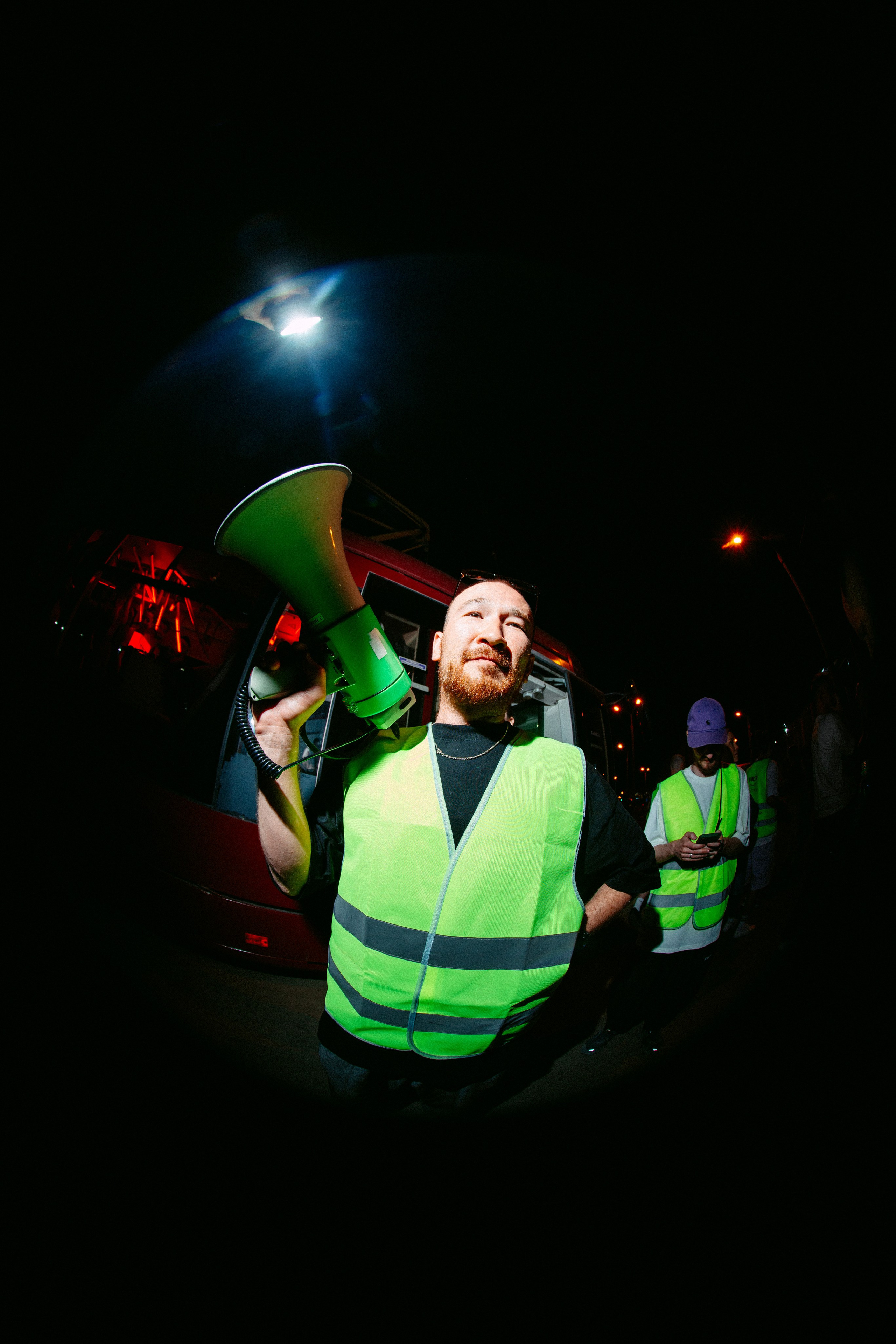 Вечеринка в трамвае / 2024. Саша Копылов, фотограф в Казани