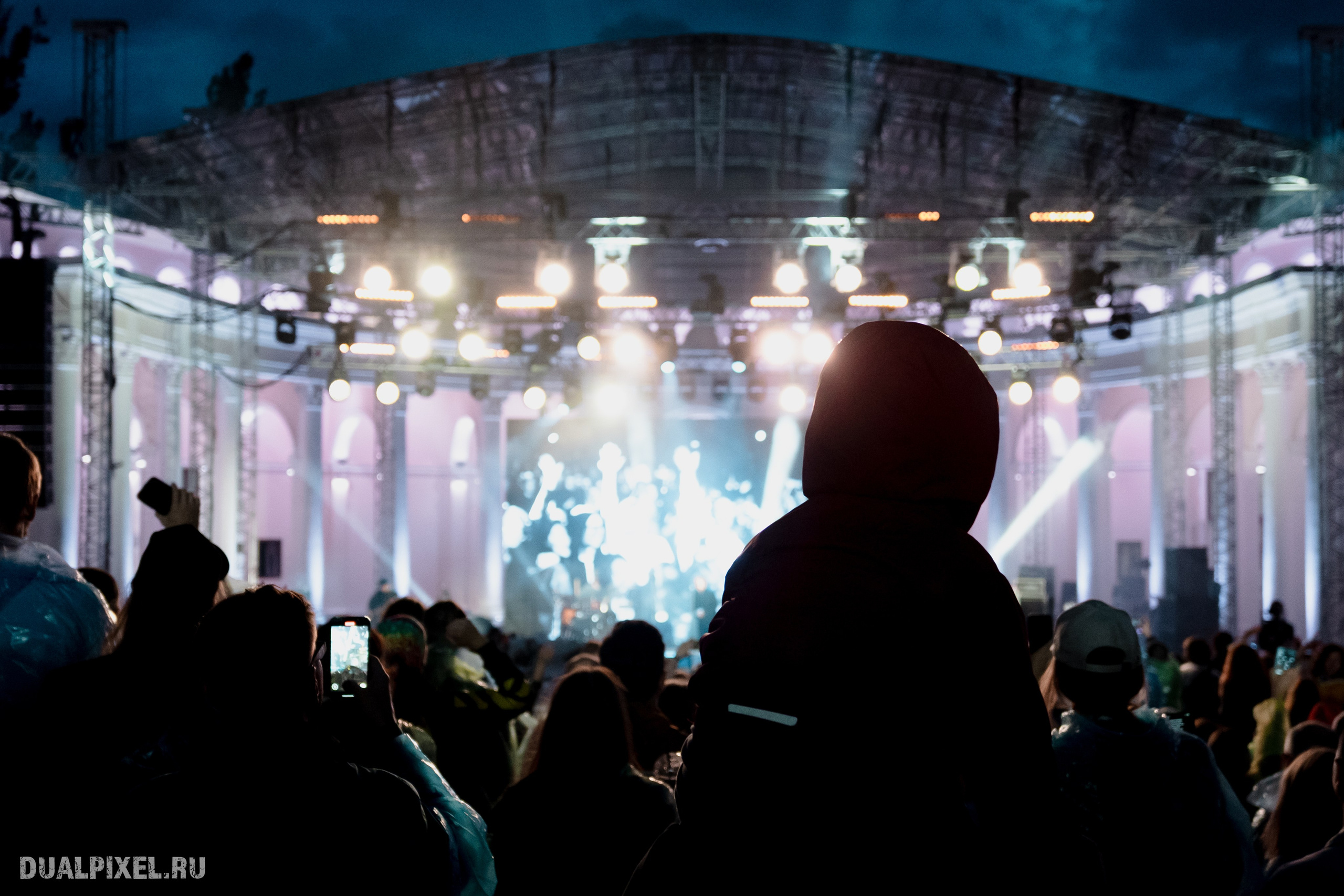 Танцы Минус. Магия музыки в кадре: Концертная Фотография