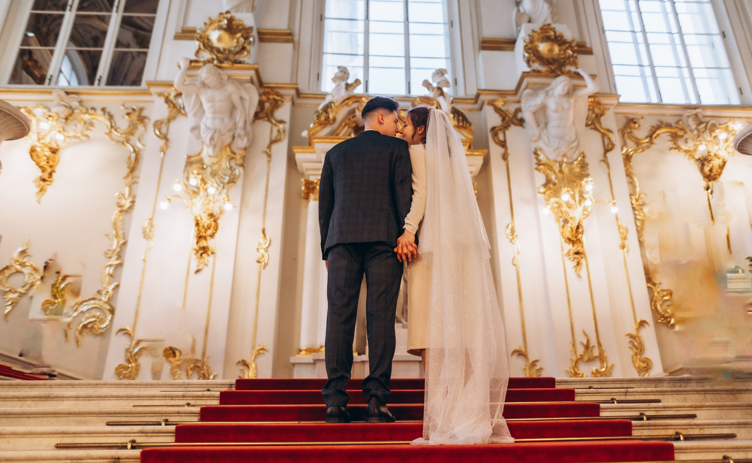 Свадебная (Эрмитаж). Фотограф ПИТЕР СПБ Надежда Баранова