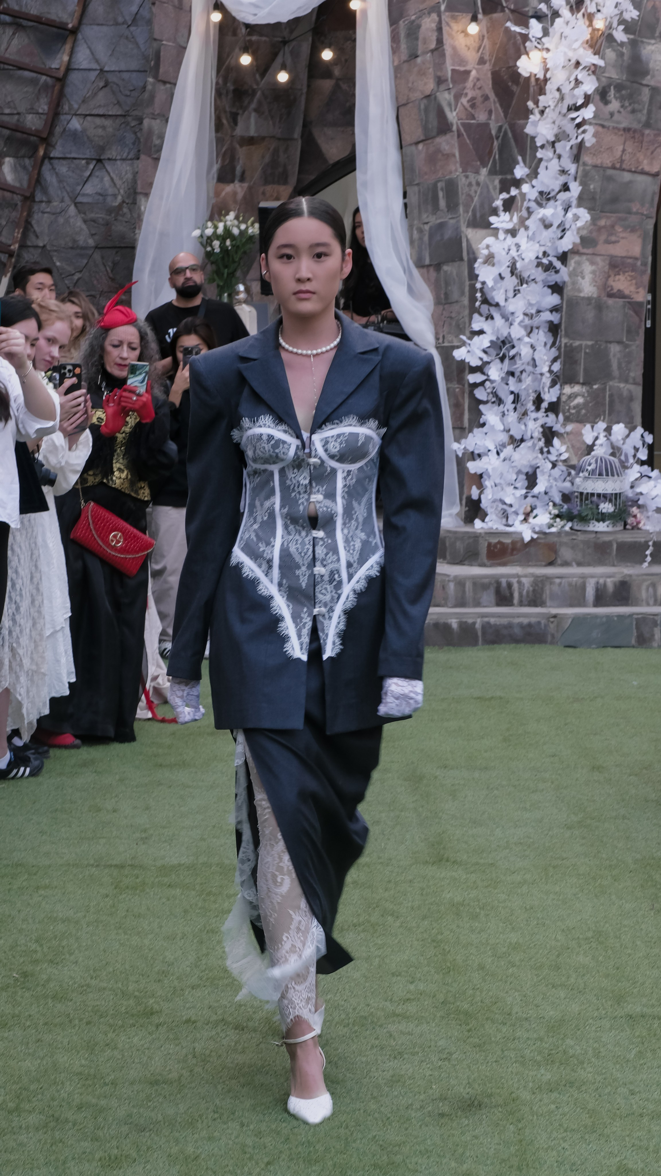 Одежда. Художница в Алматы Мухамед-Рахимова Джамиля