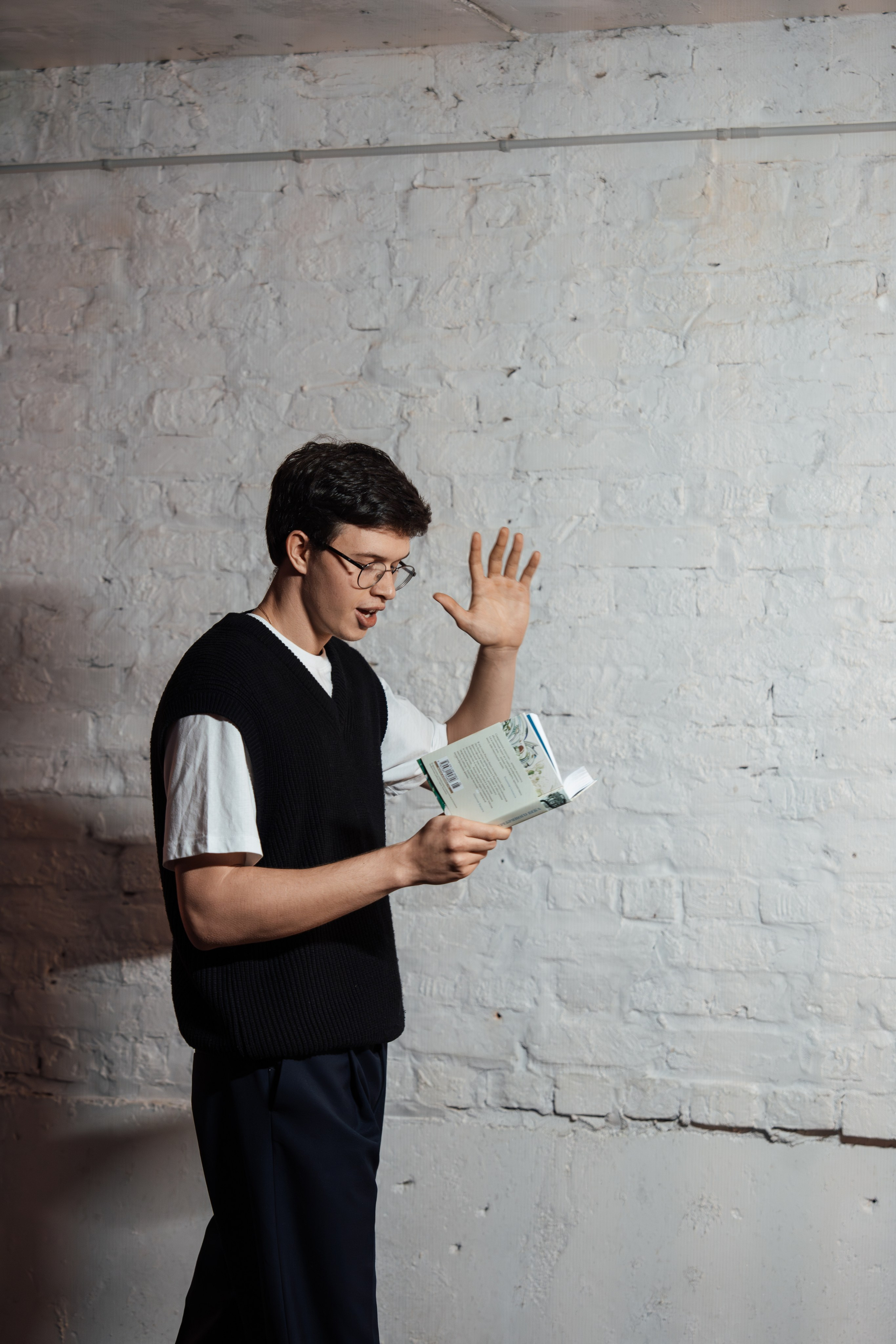 Поэтический вечер. Юрий Шмидт — Репортажный фотограф