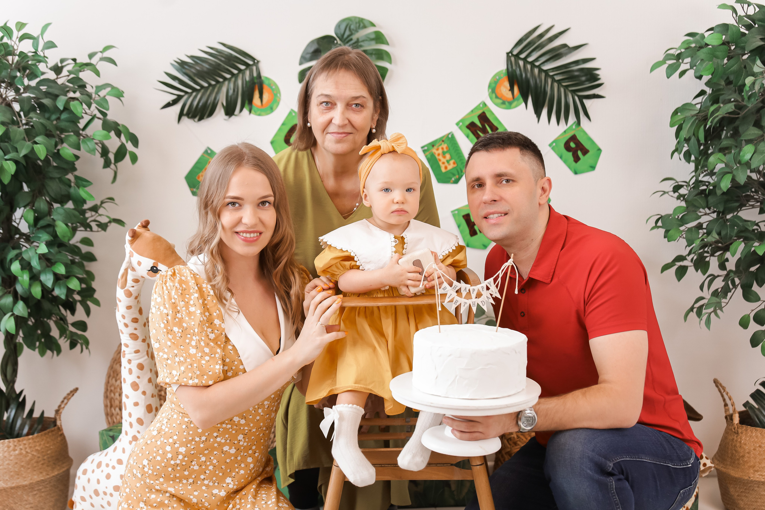 1й Годик Милы. Детский и Семейный фотограф в Санкт-Петербурге. Детская Фотостудия «FAMILY STORY»