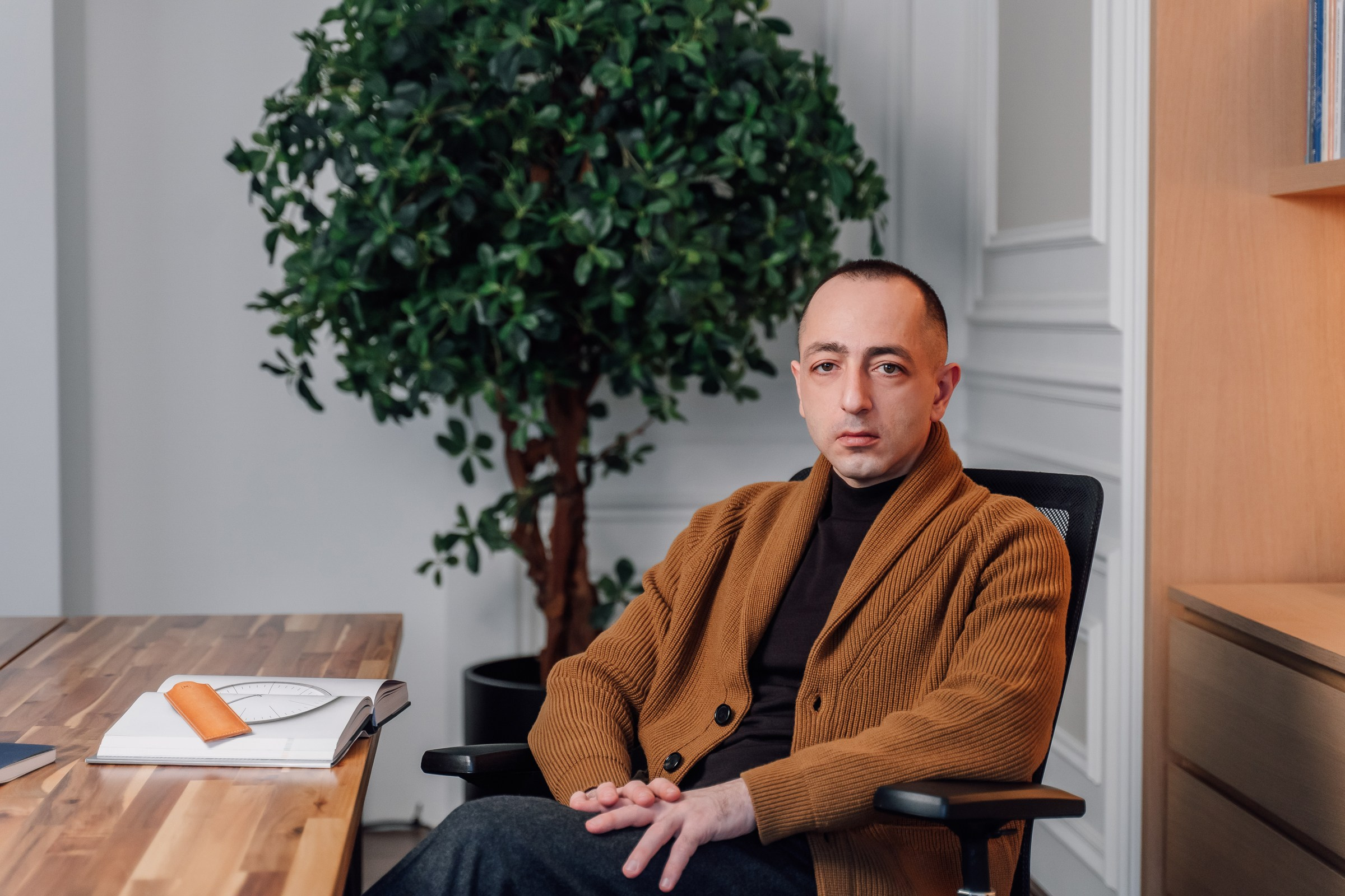 Мужская фотосессия, бизнес портрет для архитектора