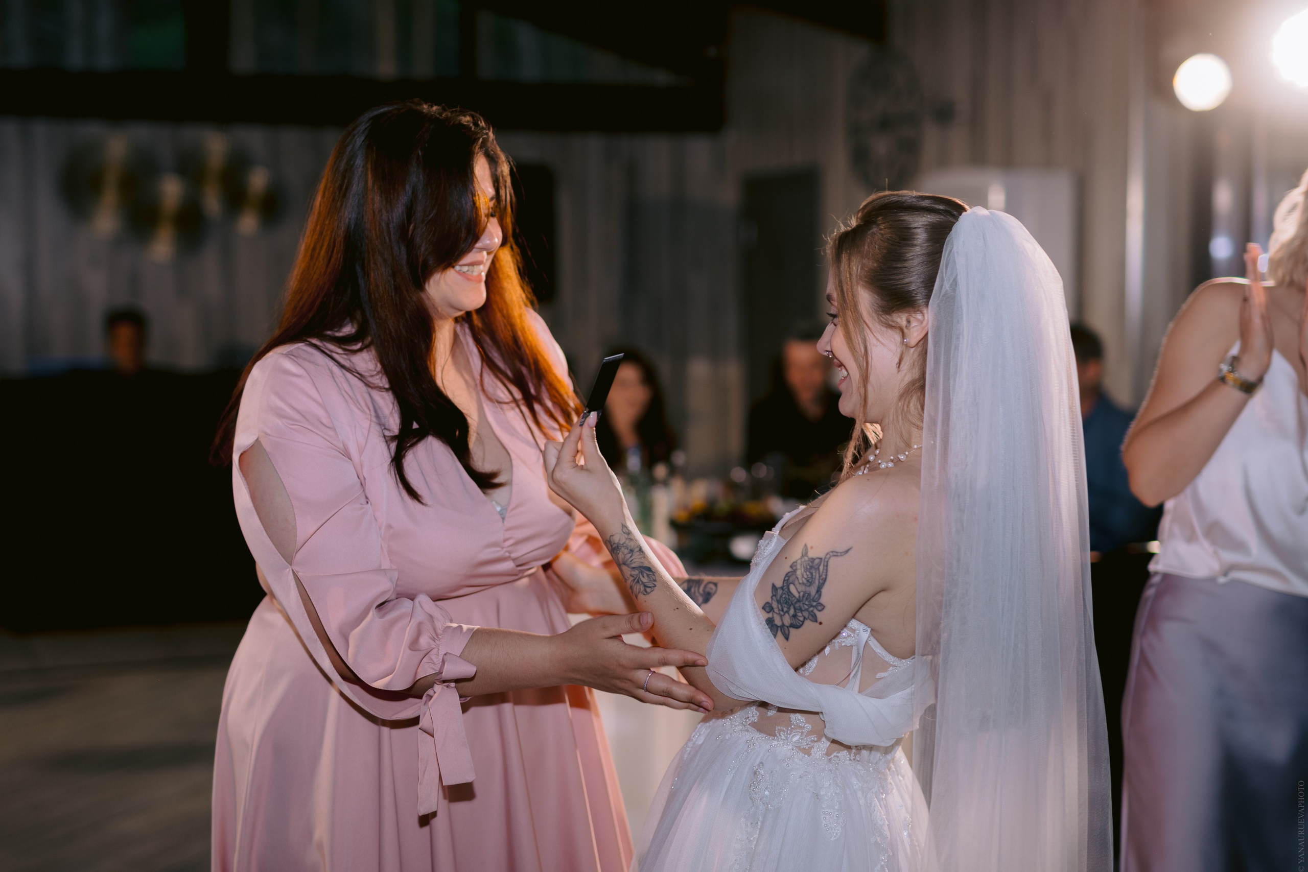 Свадебный анонс. Даниил и Александра. Свадебный и контент- фотограф в Тольятти, Самаре, Москве Яна Уруева