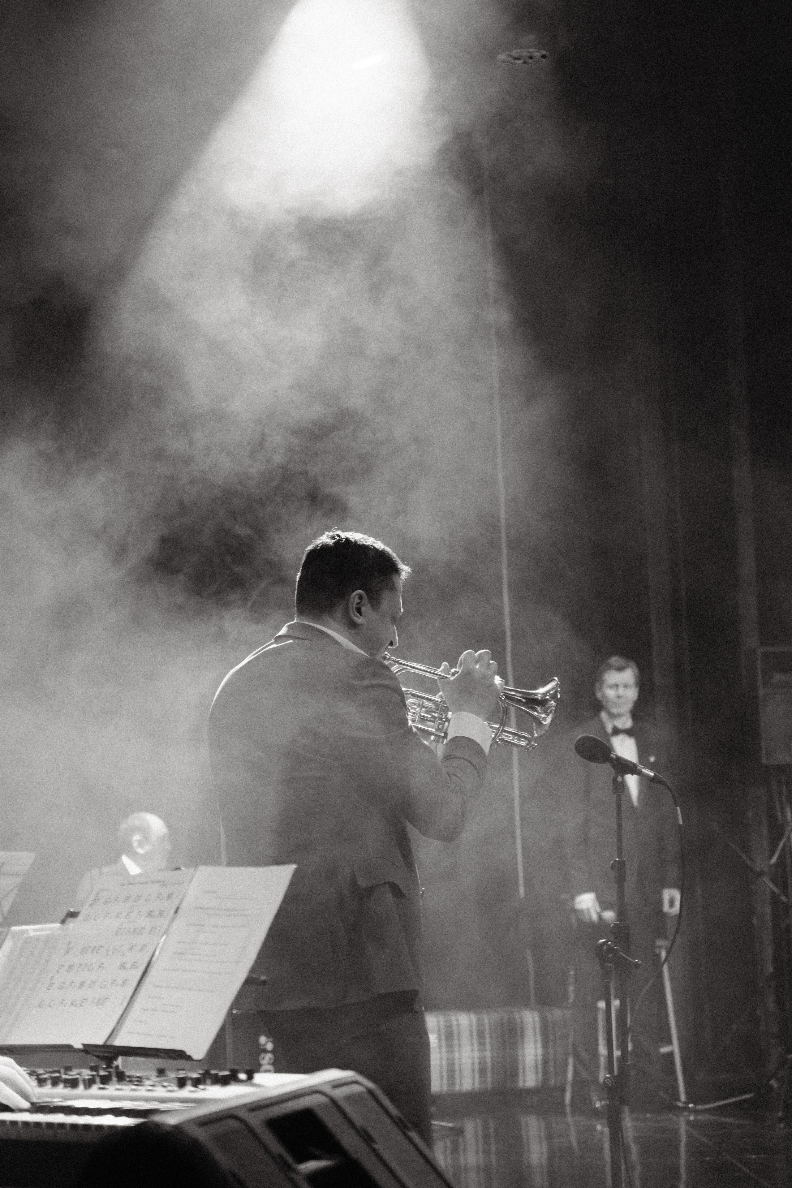 Фотосъёмка спектакля «Счастливые поют». Портретный и репортажный фотограф в Алматы Поваляев Дмитрий