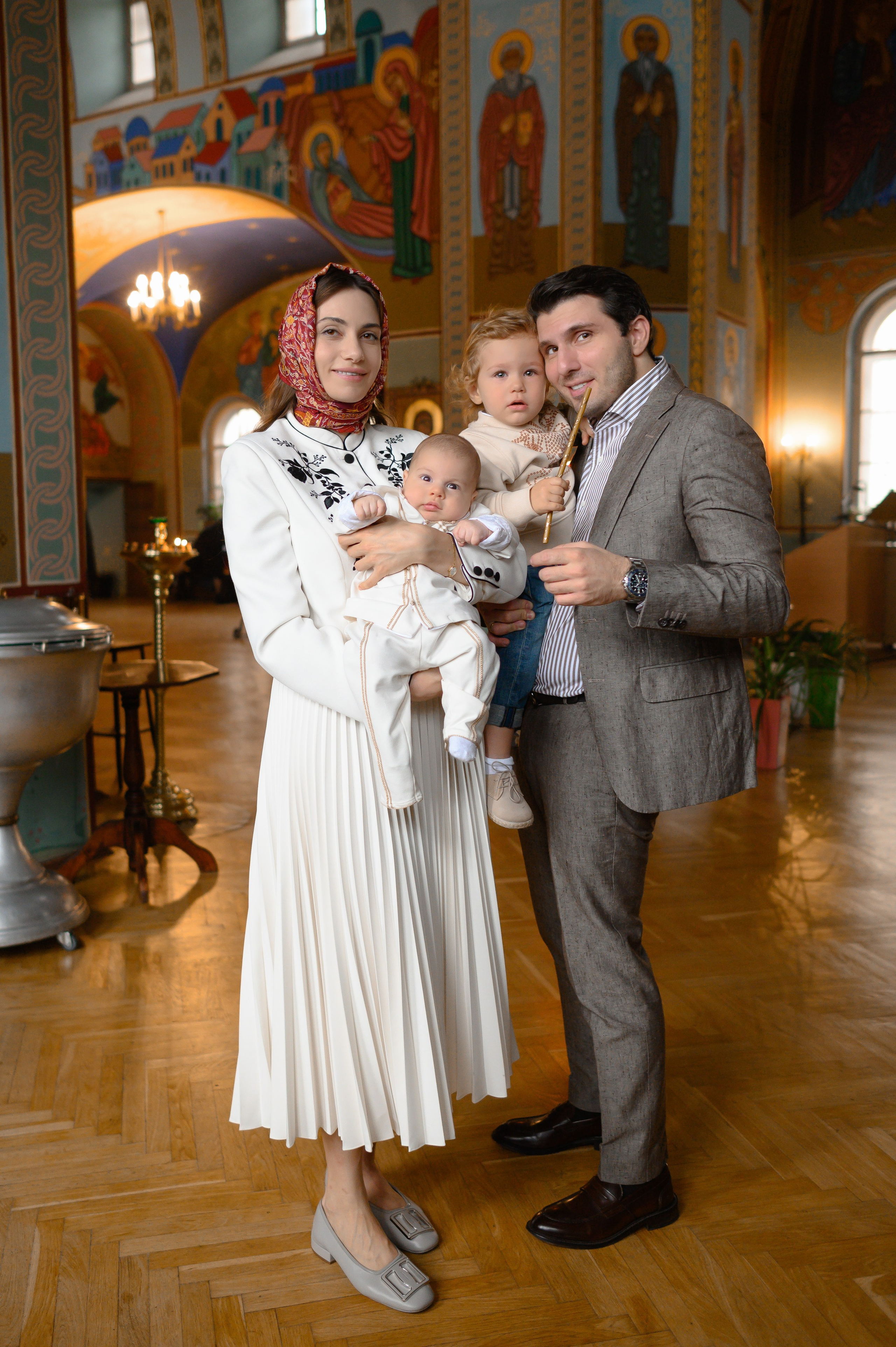 Крещение в Грузинском храме (СПб). Семейный и свадебный фотограф в Санкт-Петербурге Серафима Смирнова