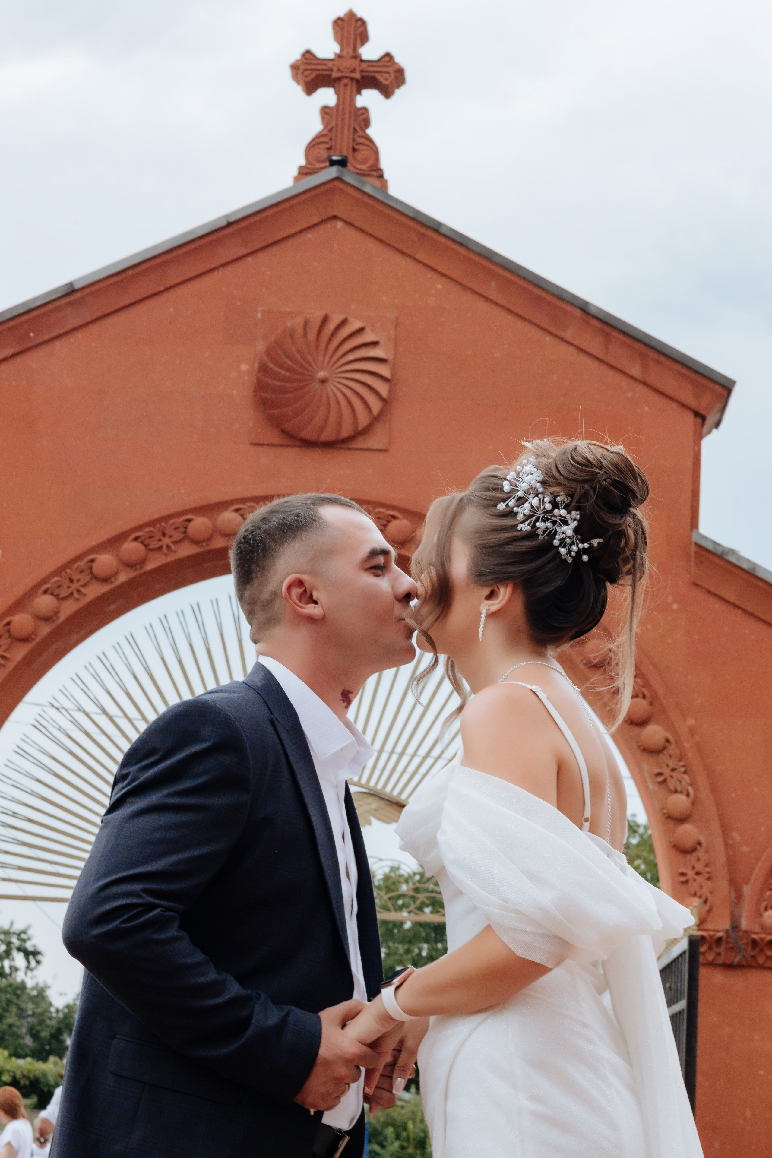 Церковь. Профессиональный фотограф и видеооператор