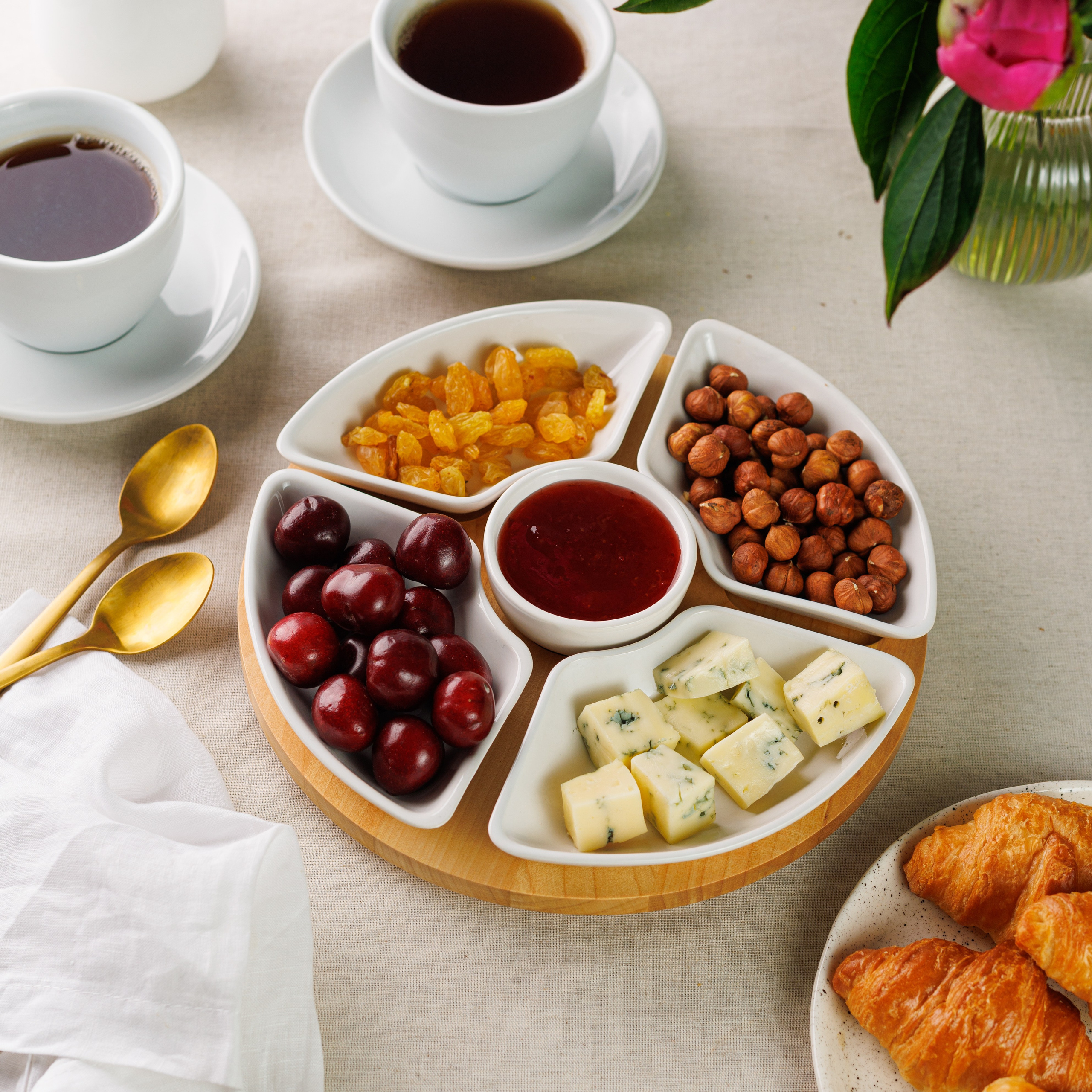 Фото менажницы для Озон, Вайлдберрис и сайта производителя деревянной посуды