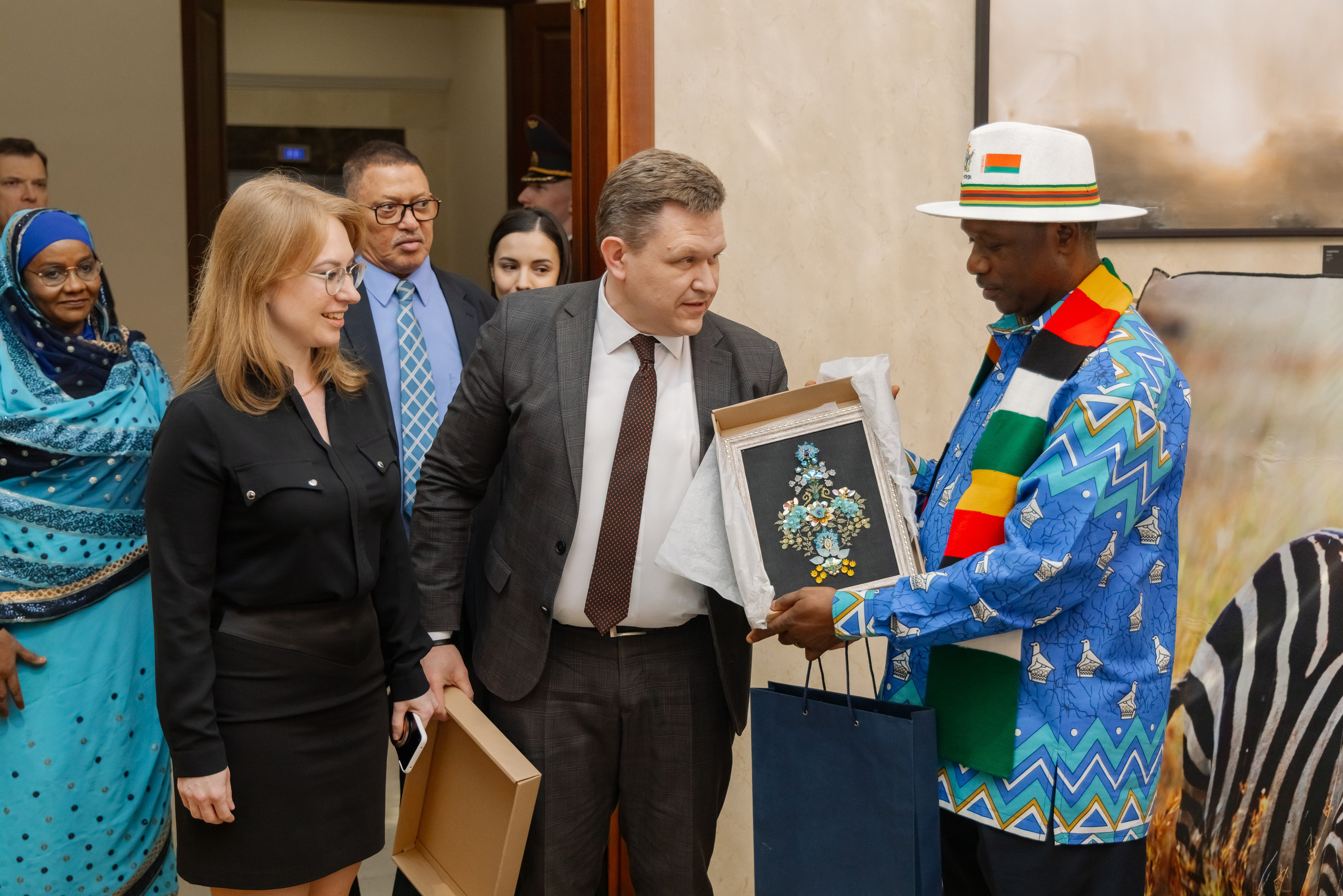 Фотосъемка делегации Посольства Зимбабве в Минске. Свадебный фотограф в Минске/Беларуси Сергей Спиридонов