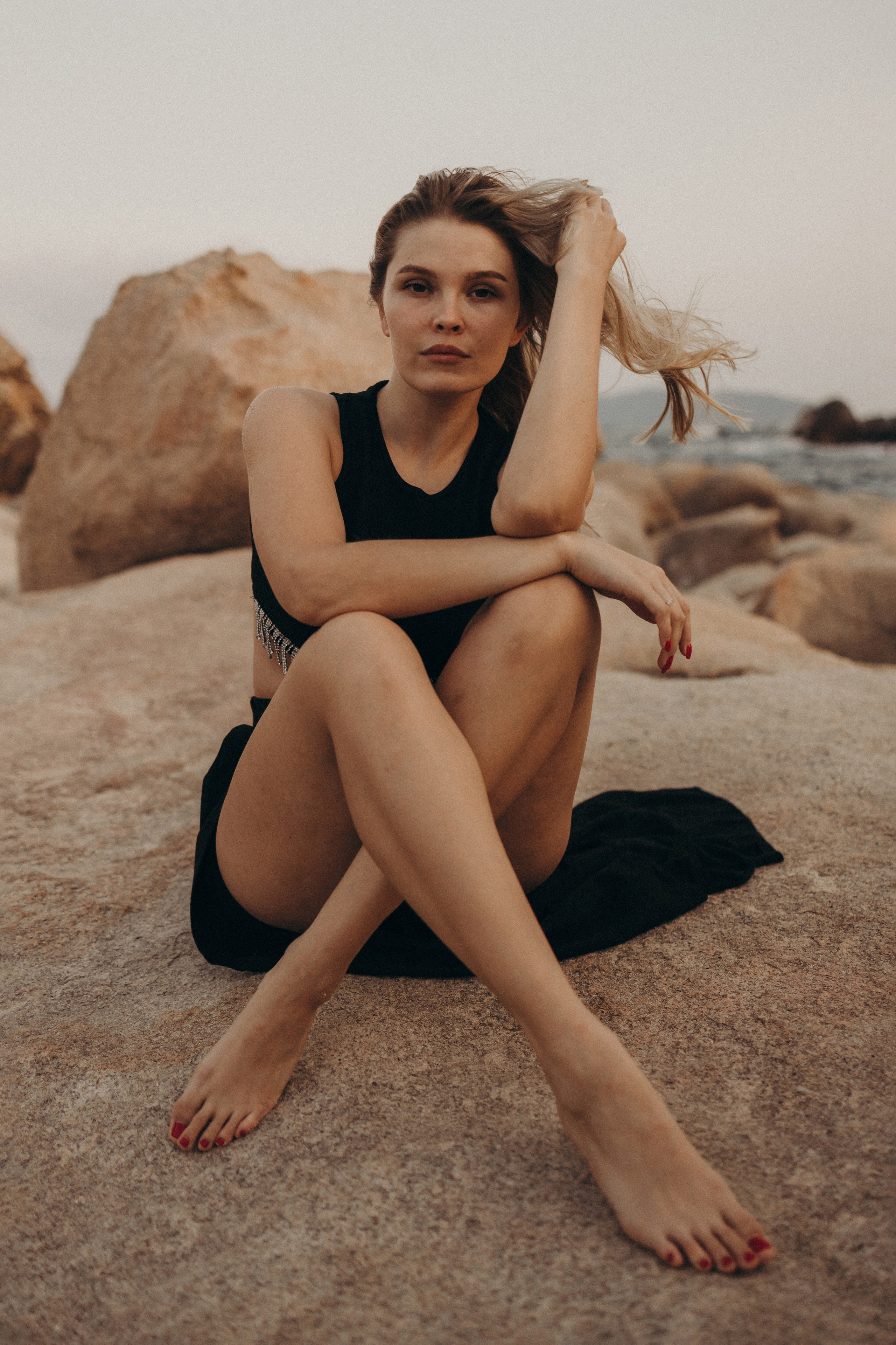 Кристина (Каменный сад Хон Чонг, Нячанг). Фотограф Астана. Индивидуальные, парные и семейные фотосессии