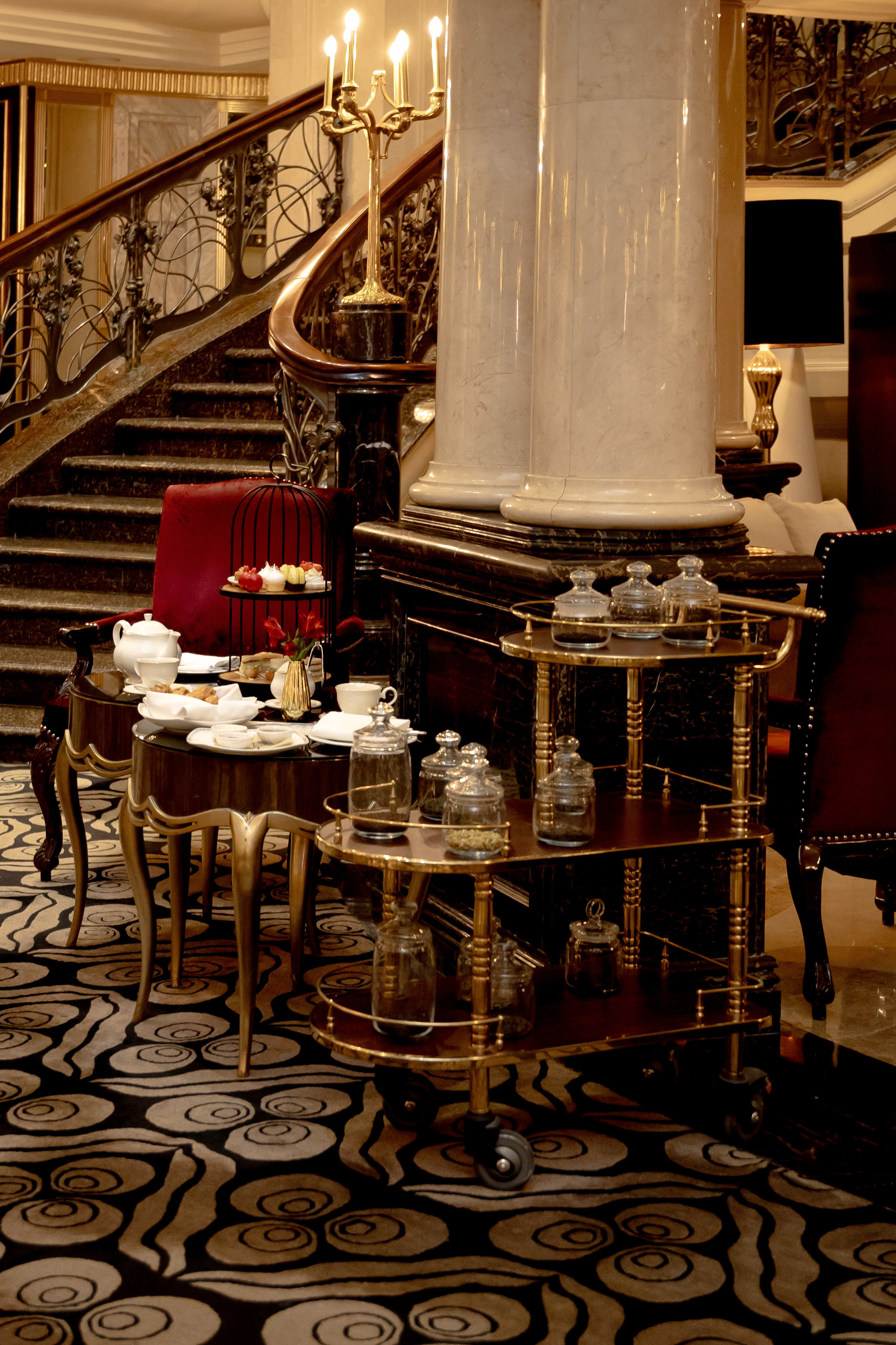 Чайная церемония в отеле «ST REGIS MOSCOW». Свадебный/Портретный фотограф снимаю в Москве