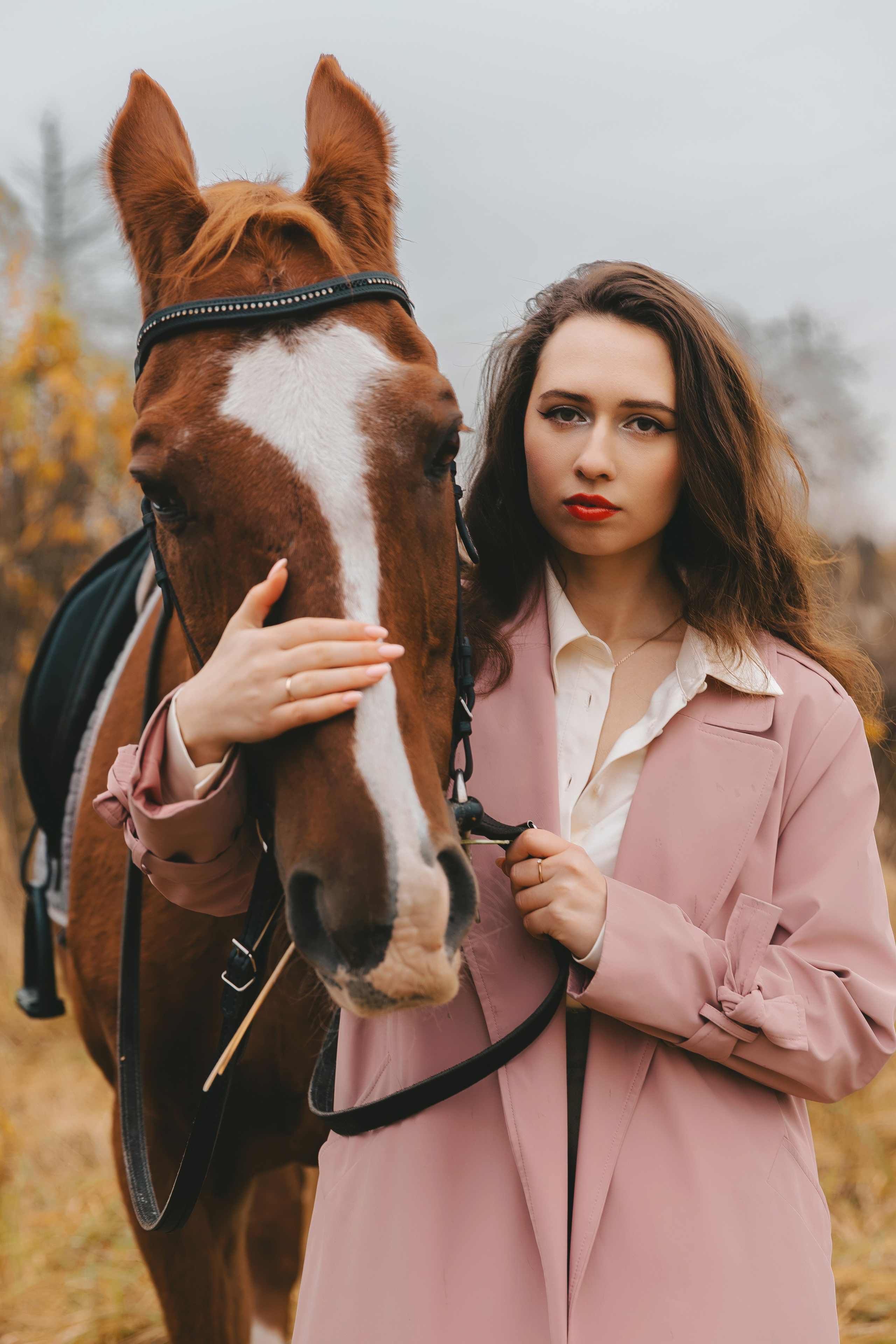 Женский портрет с лошадью. Семейный и женский фотограф в Москве Надежда Воробьева