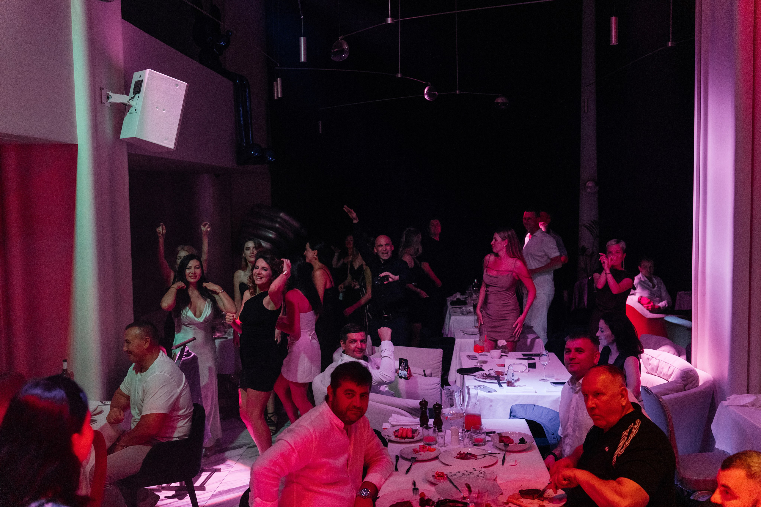 9 августа (пятница). BENUAR Restaurant