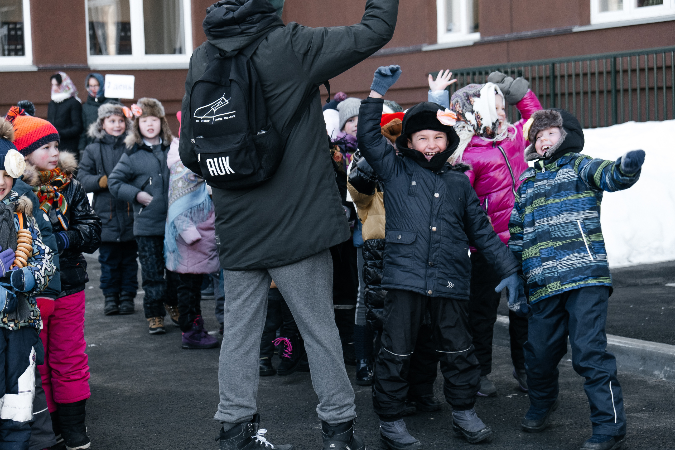 Масленица. Не смотри на других, смотри внутрь себя