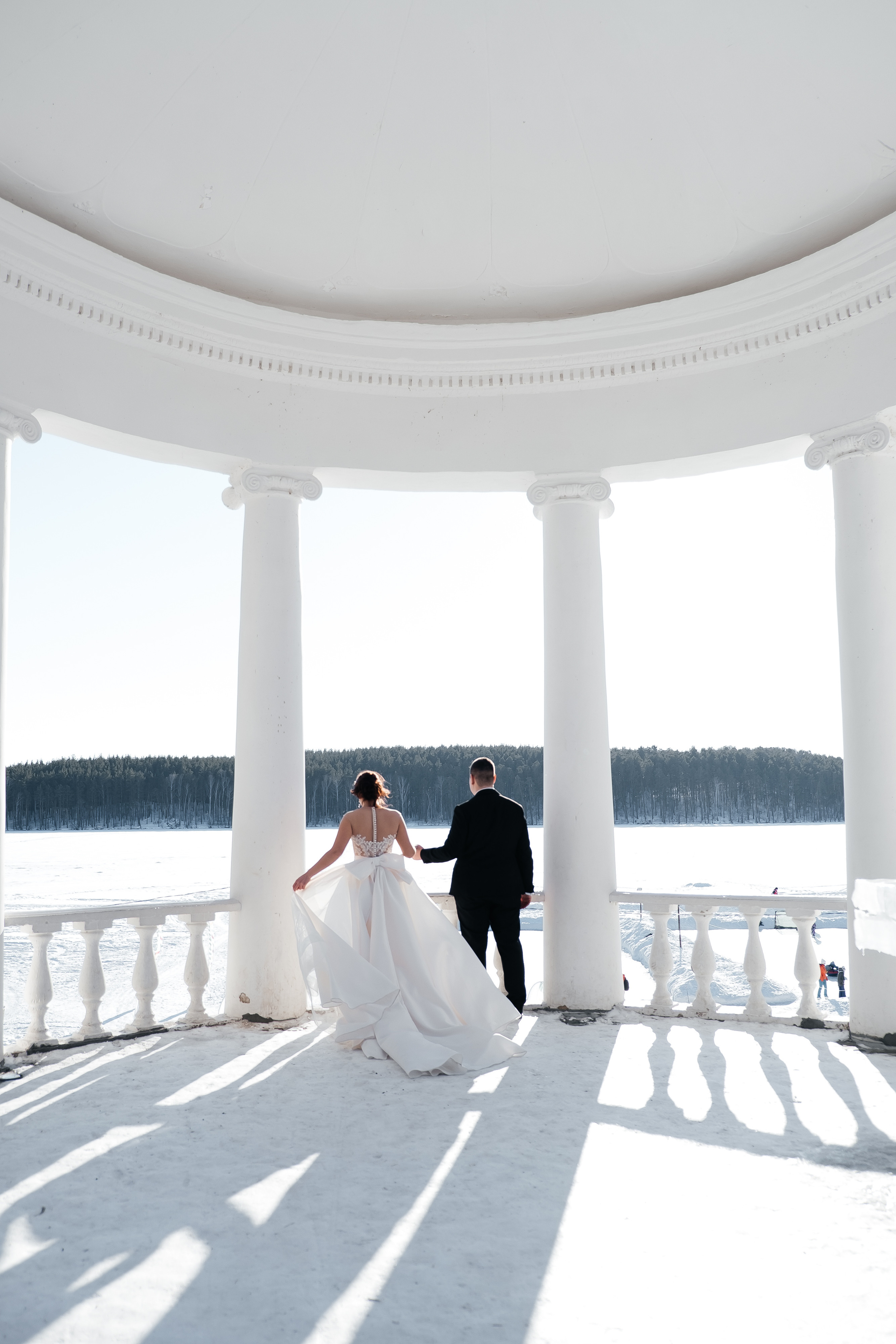 V&A. Не смотри на других, смотри внутрь себя