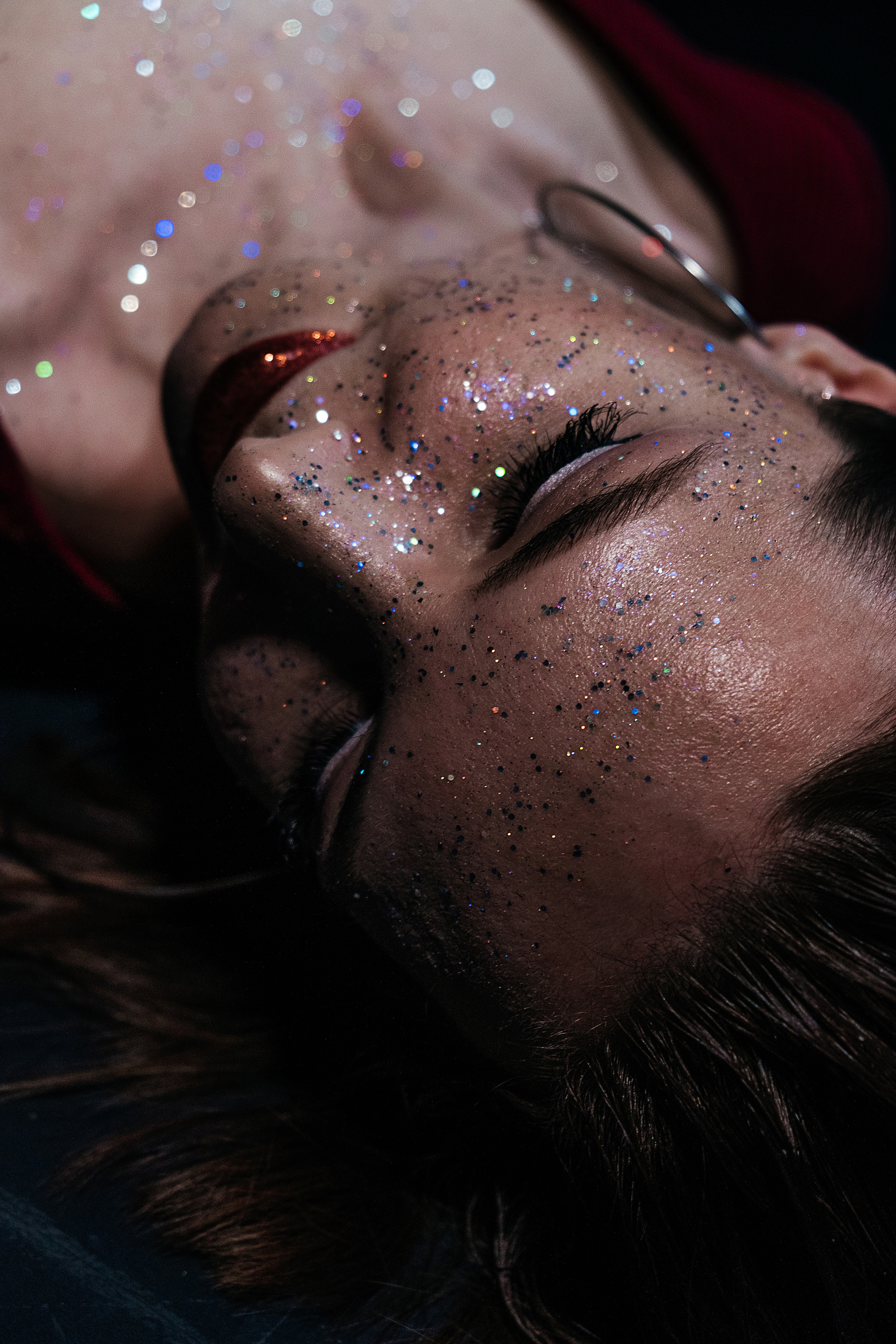 Shine. Не смотри на других, смотри внутрь себя