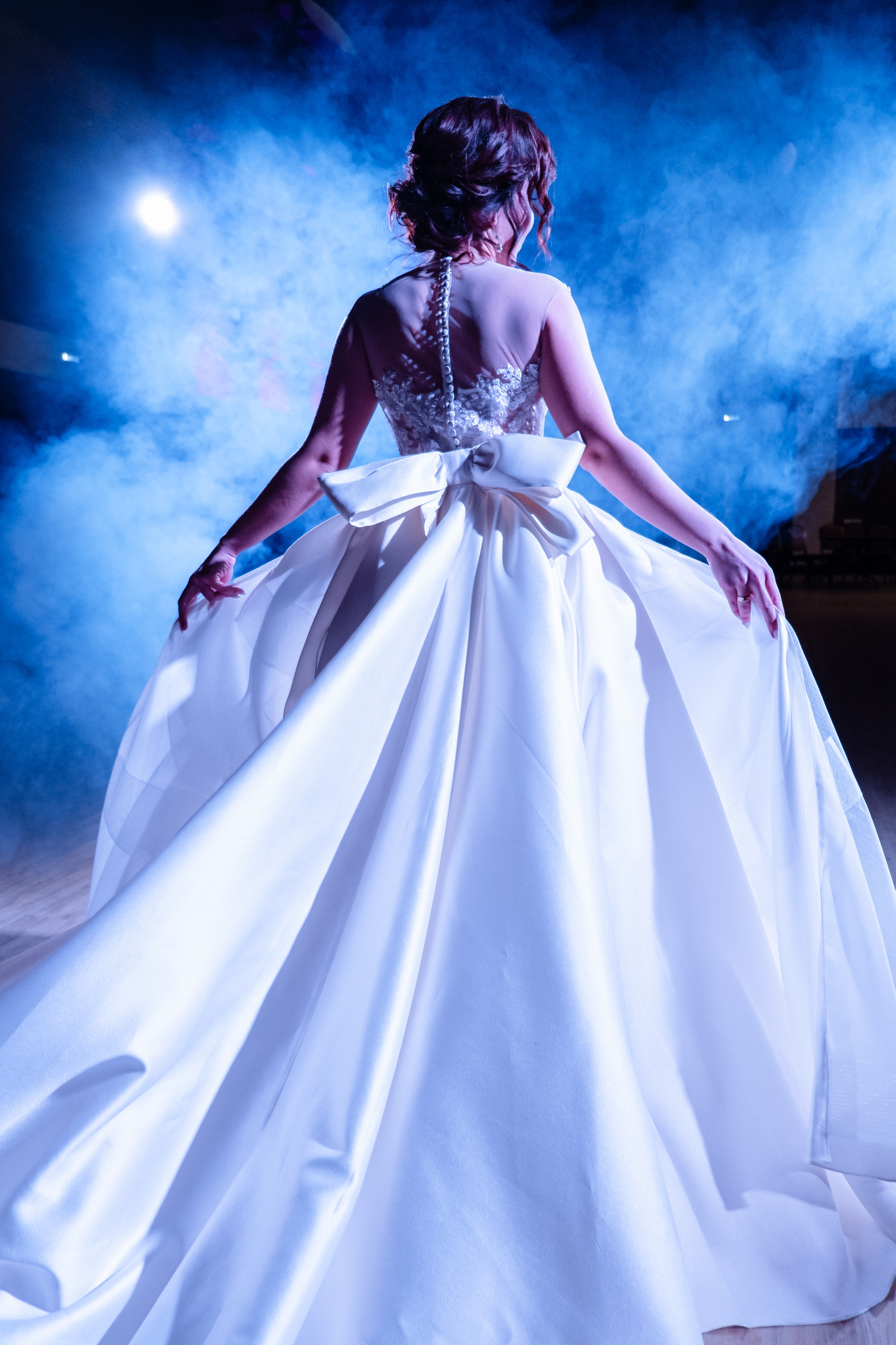 V&A. Не смотри на других, смотри внутрь себя