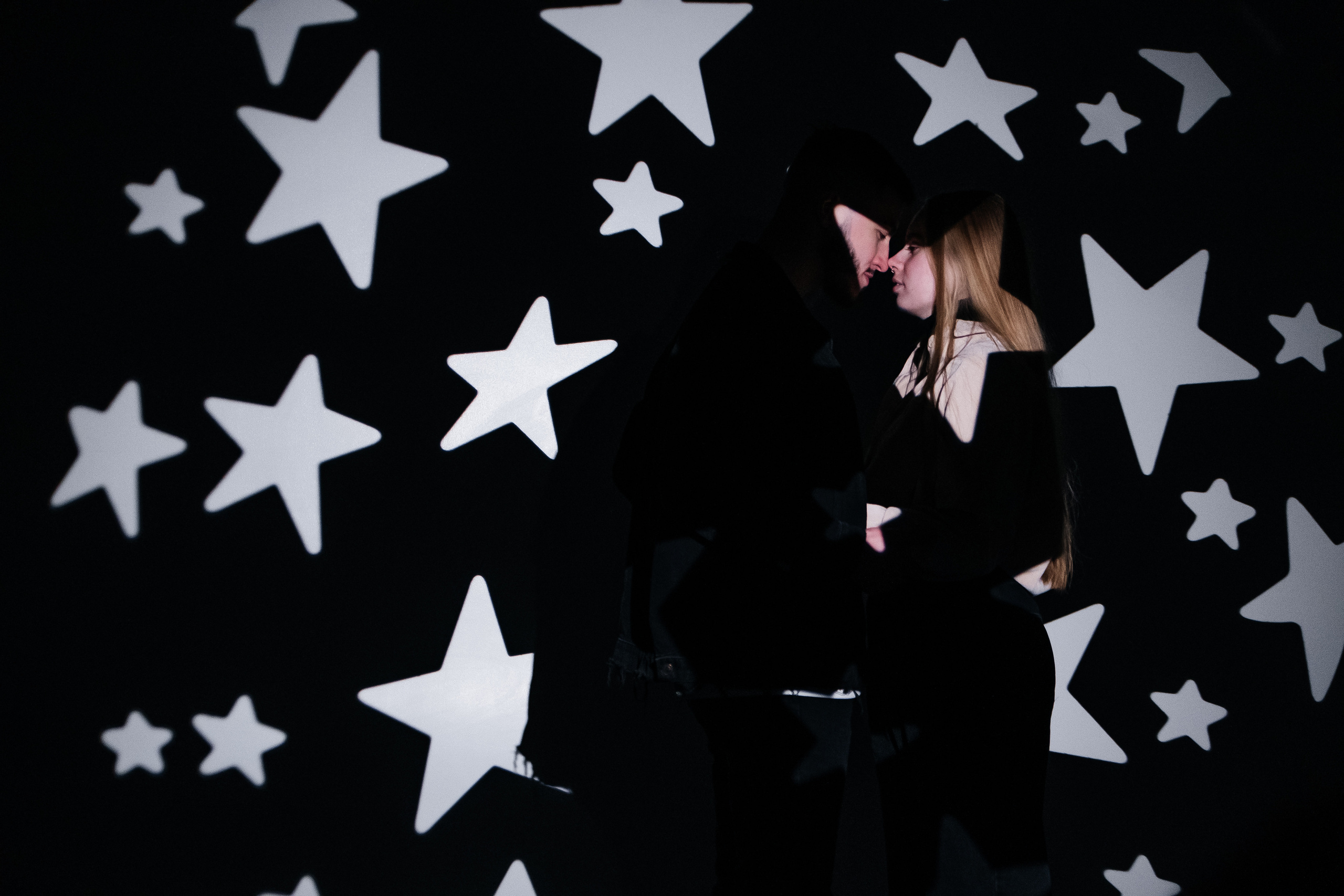 МК Максим Добрый. Не смотри на других, смотри внутрь себя