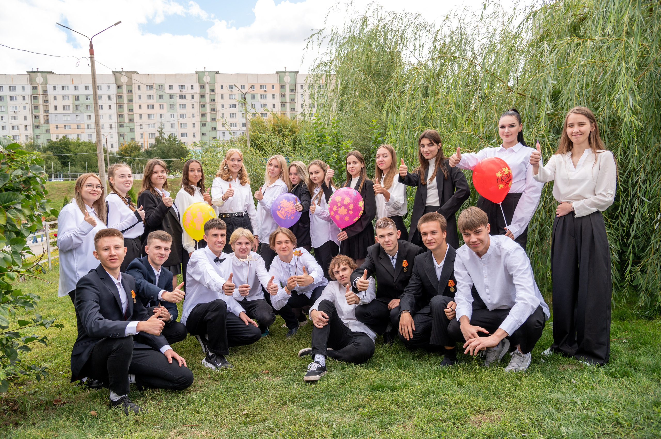 Школьная фотосессия в Туле. Портретный, семейный, свадебный фотограф. Бизнес, контент съёмка. Тула