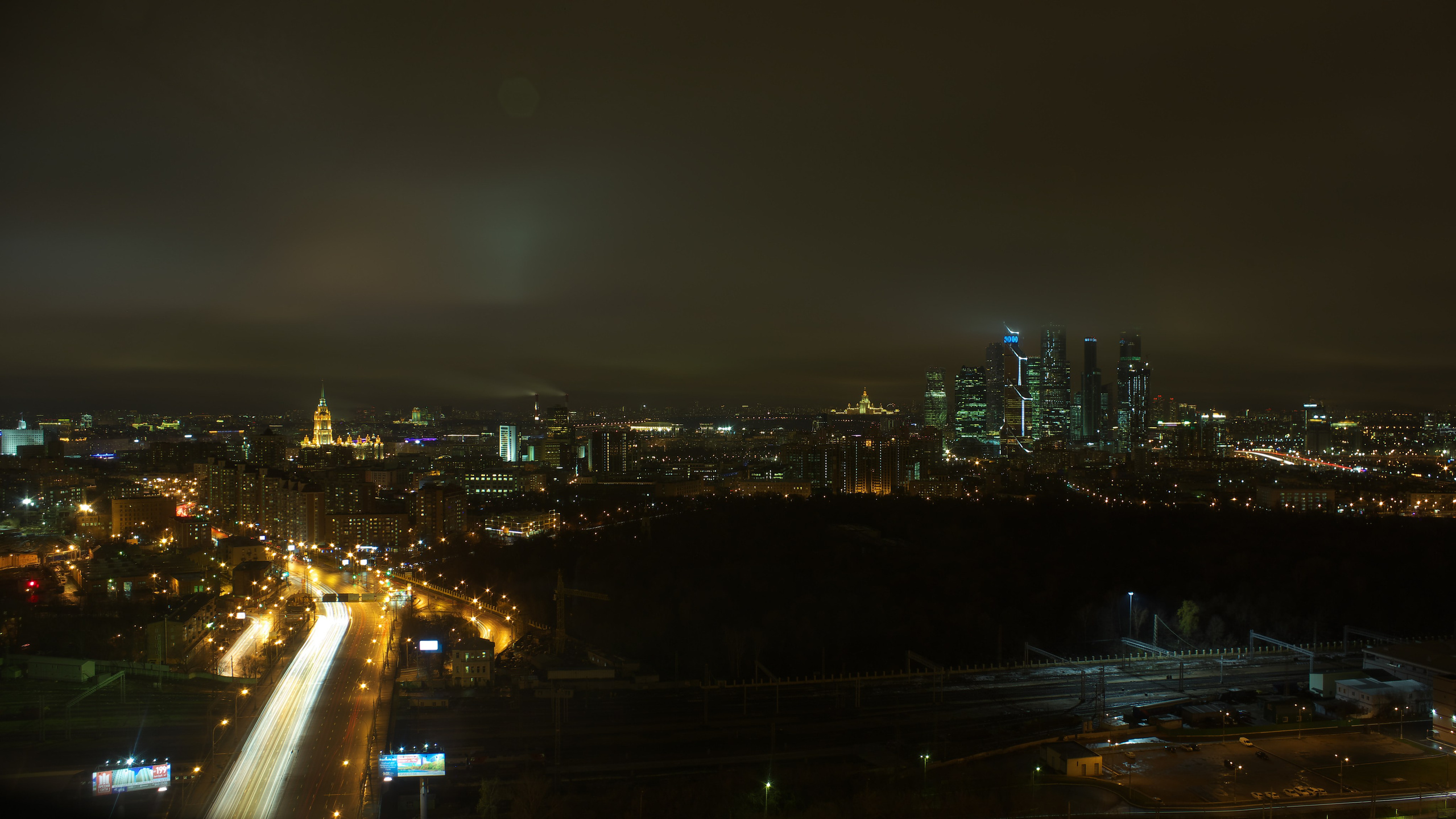 Москва-Сити. Миша Печёнкин | фотография