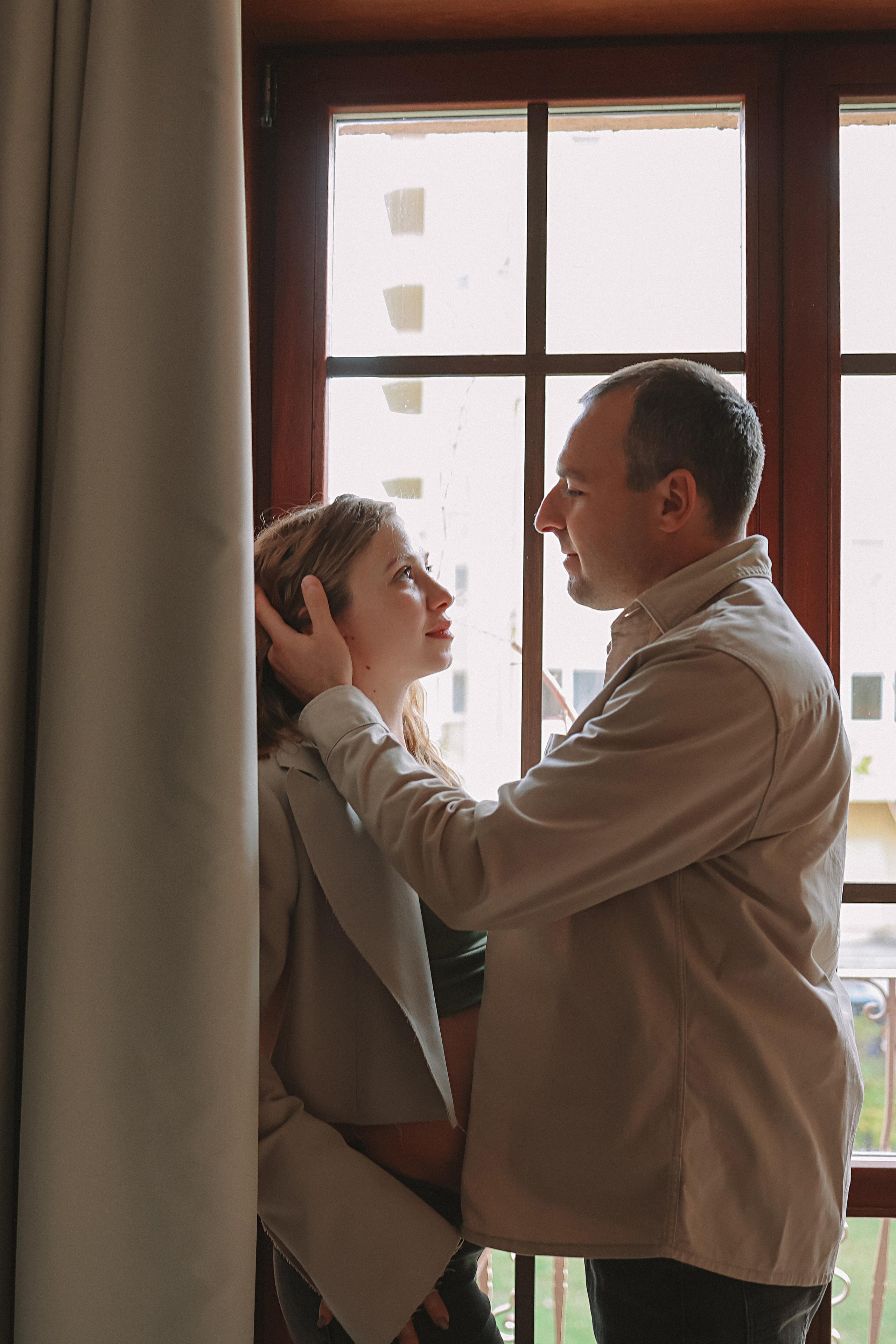 Фататум циклорама и зал. Семейный фотограф Тюмень, фотограф на роды Салмина Мария