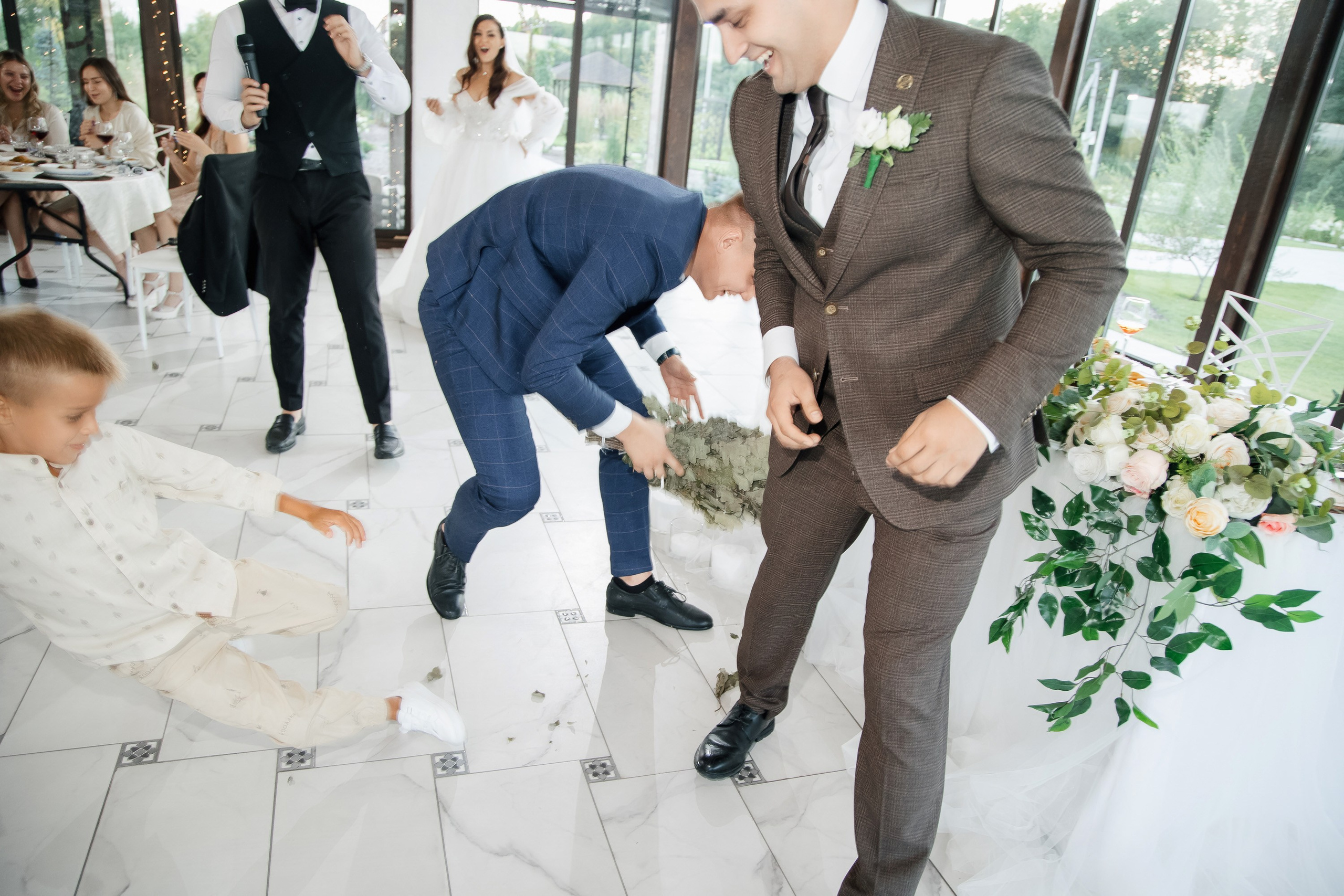 Кристина и Александр. Resches garten. Полный день. Свадебный фотограф в Хабаровске