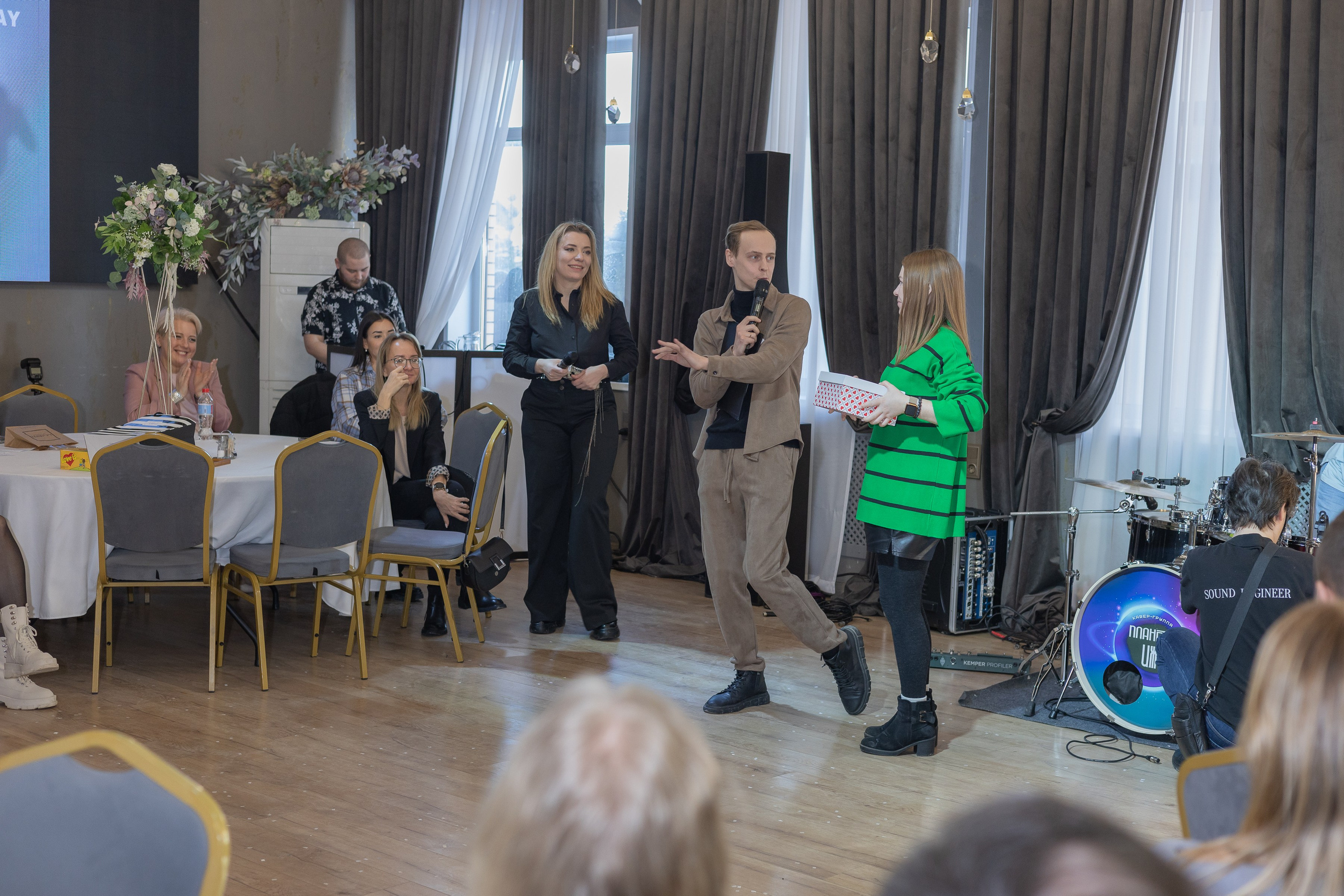 Свадебное чаепитие для молодоженов