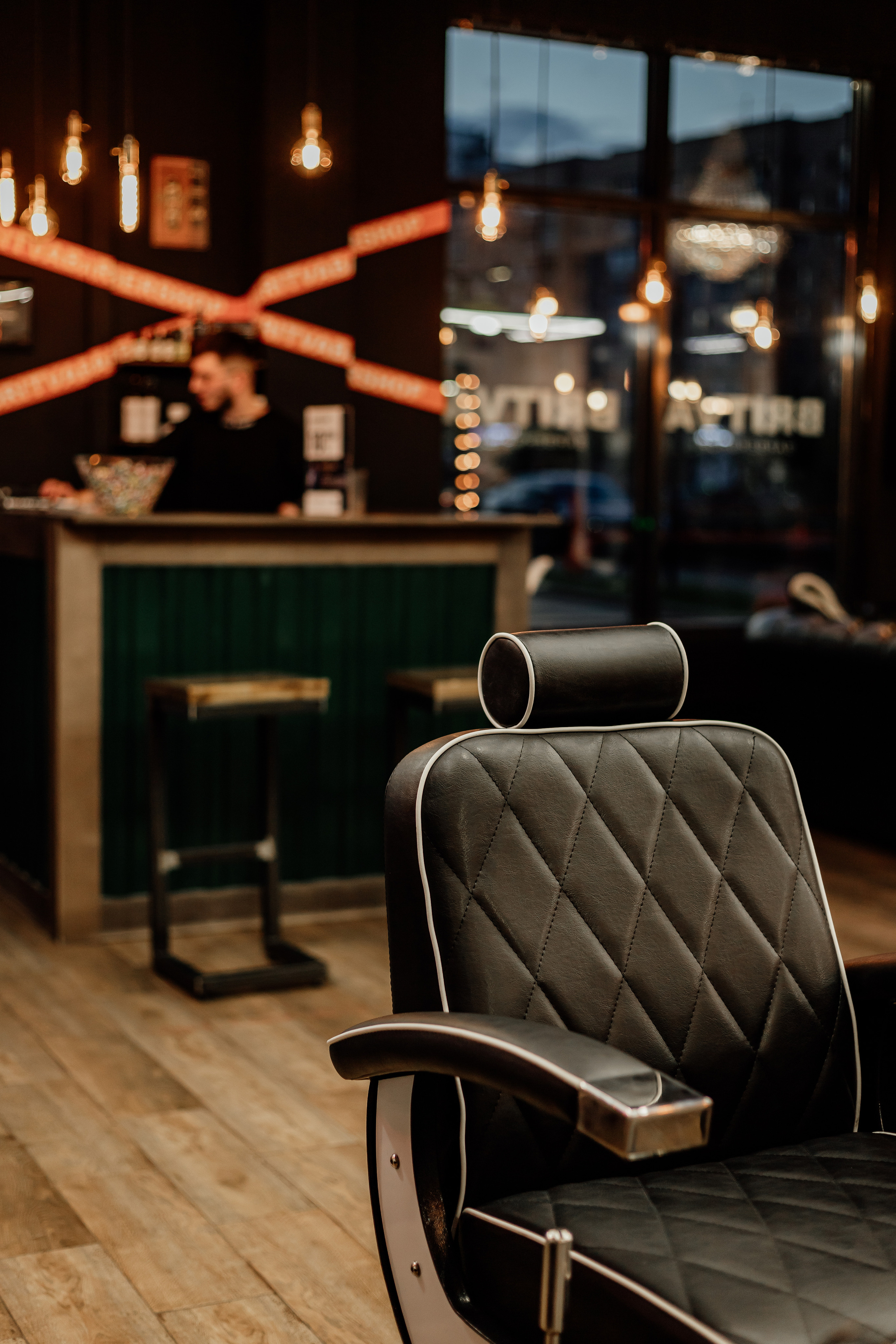 Барбершоп BRITVA. Фото l Ретушь l Контент в Москве. Андреева Марина