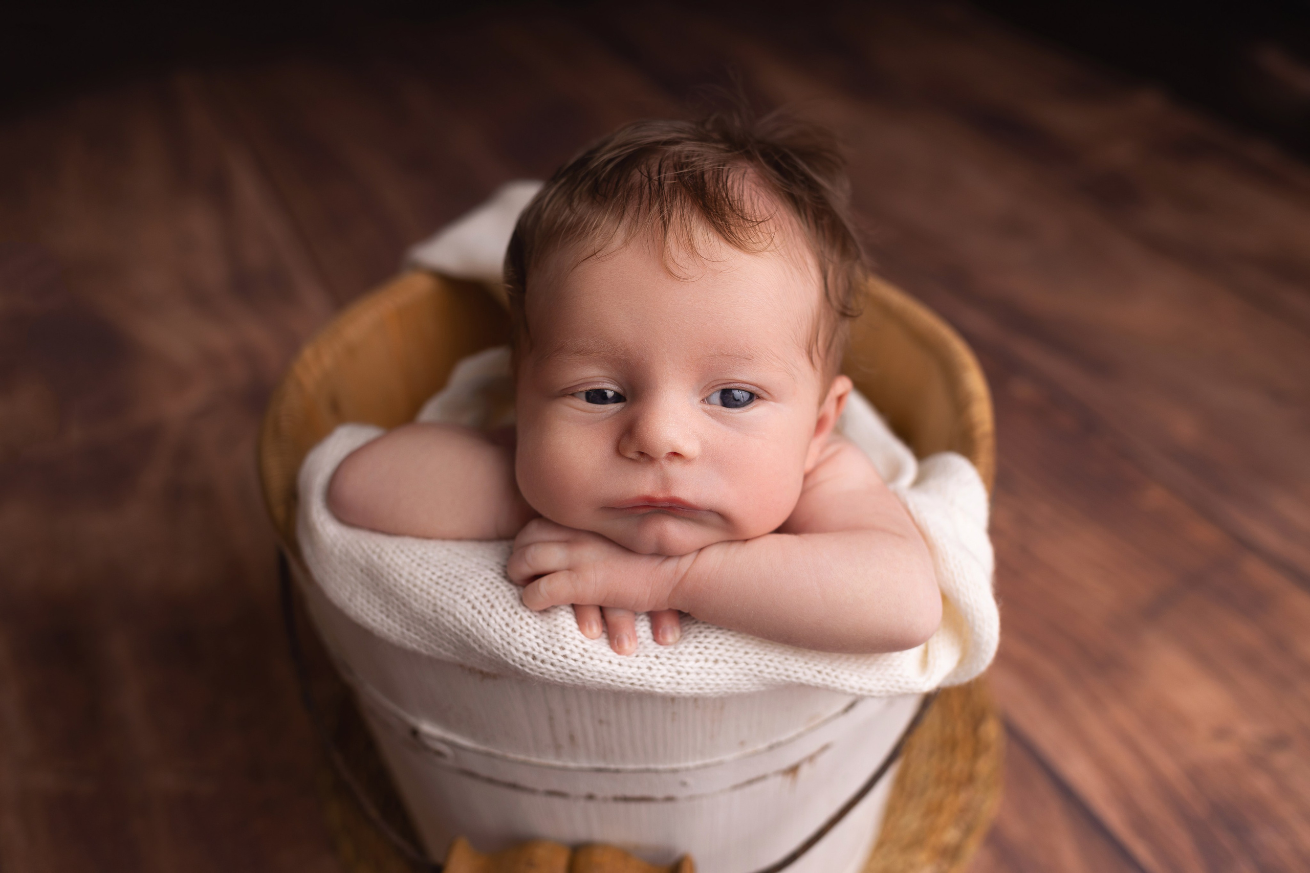 Классическая фотосессия малыша. Фотограф новорожденных малышей в Омске и Омской области Эльвира Камаева